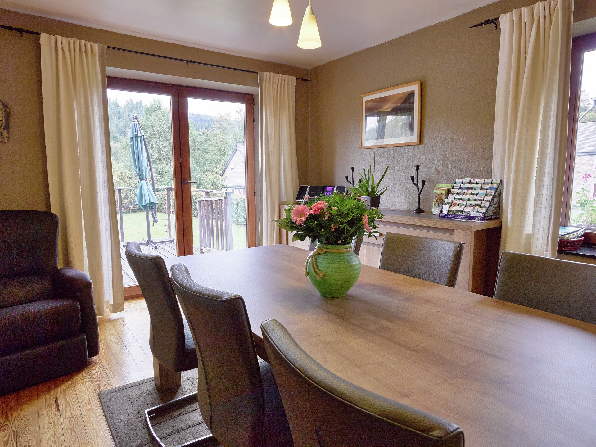 6-persoons vakantiehuis met tuin en speelplezier in Chevron - foto 10