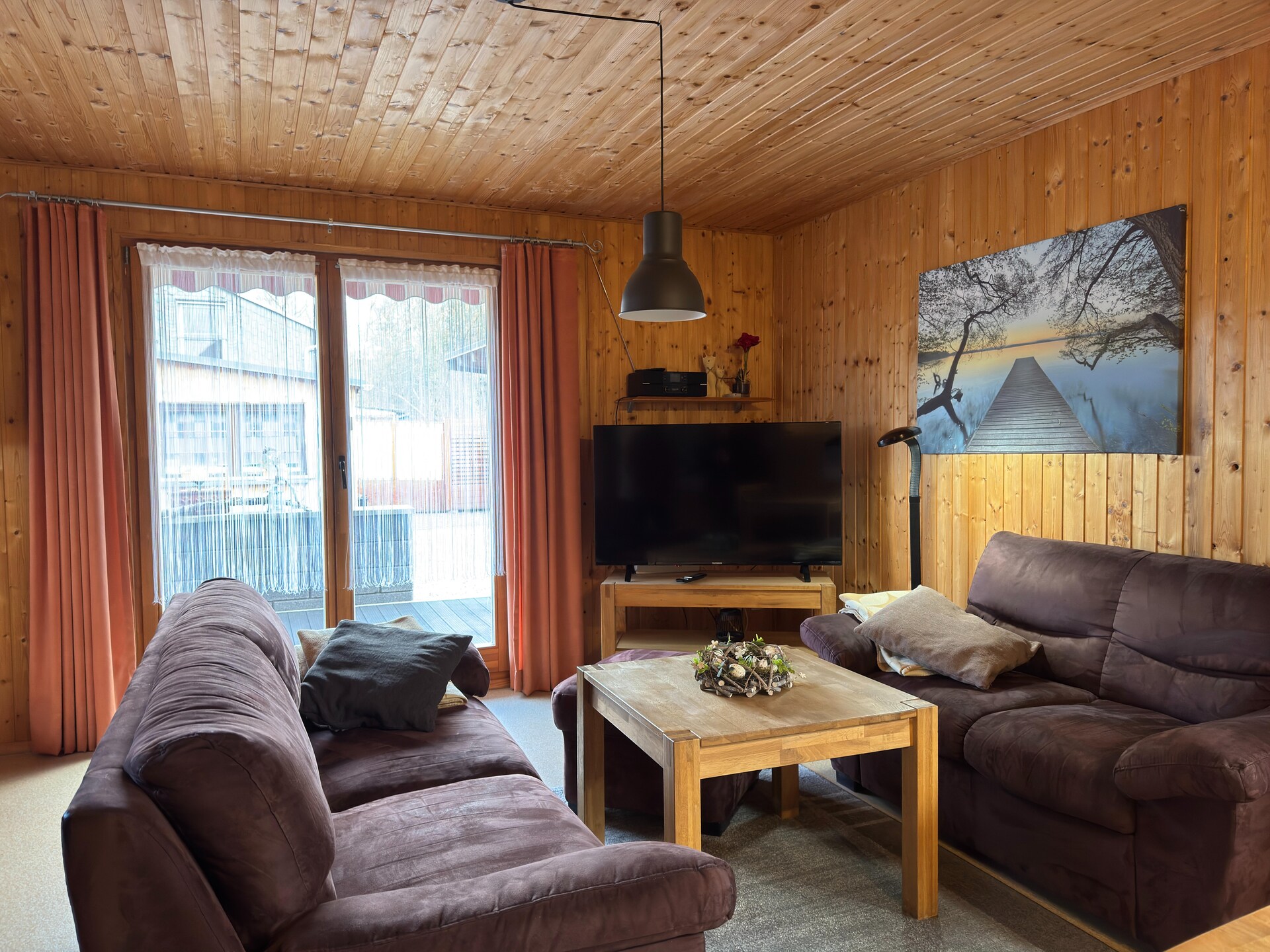 Vrijstaand vakantiehuis in het Thüringer Woud, 500m van centrum Gehren - foto 2