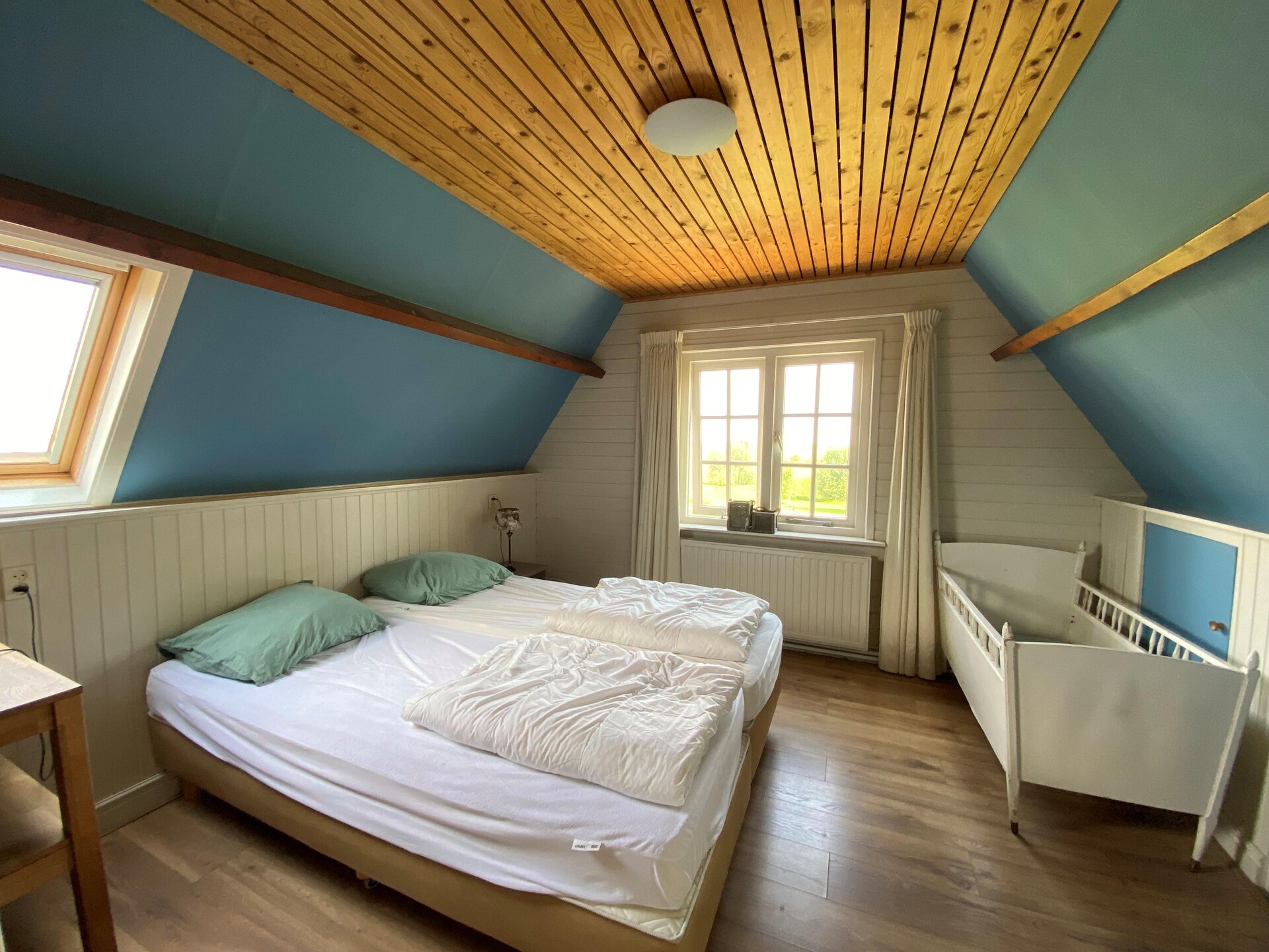 Vrijstaand vakantiehuis met hottub aan de Waddenzee - foto 4