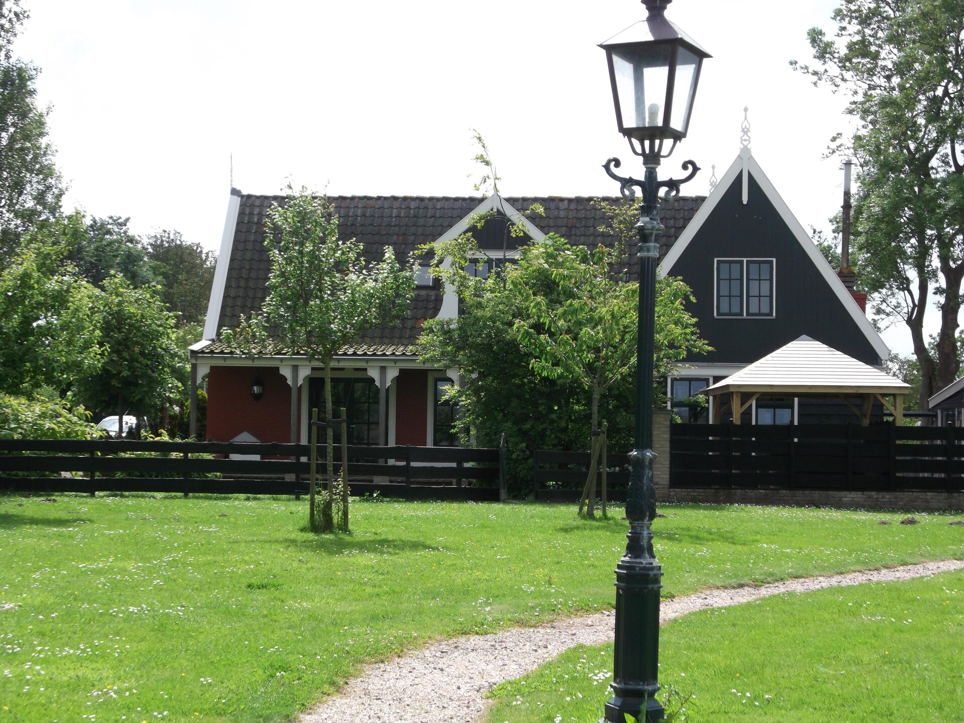 Vrijstaand vakantiehuis met hottub aan de Waddenzee - foto 13