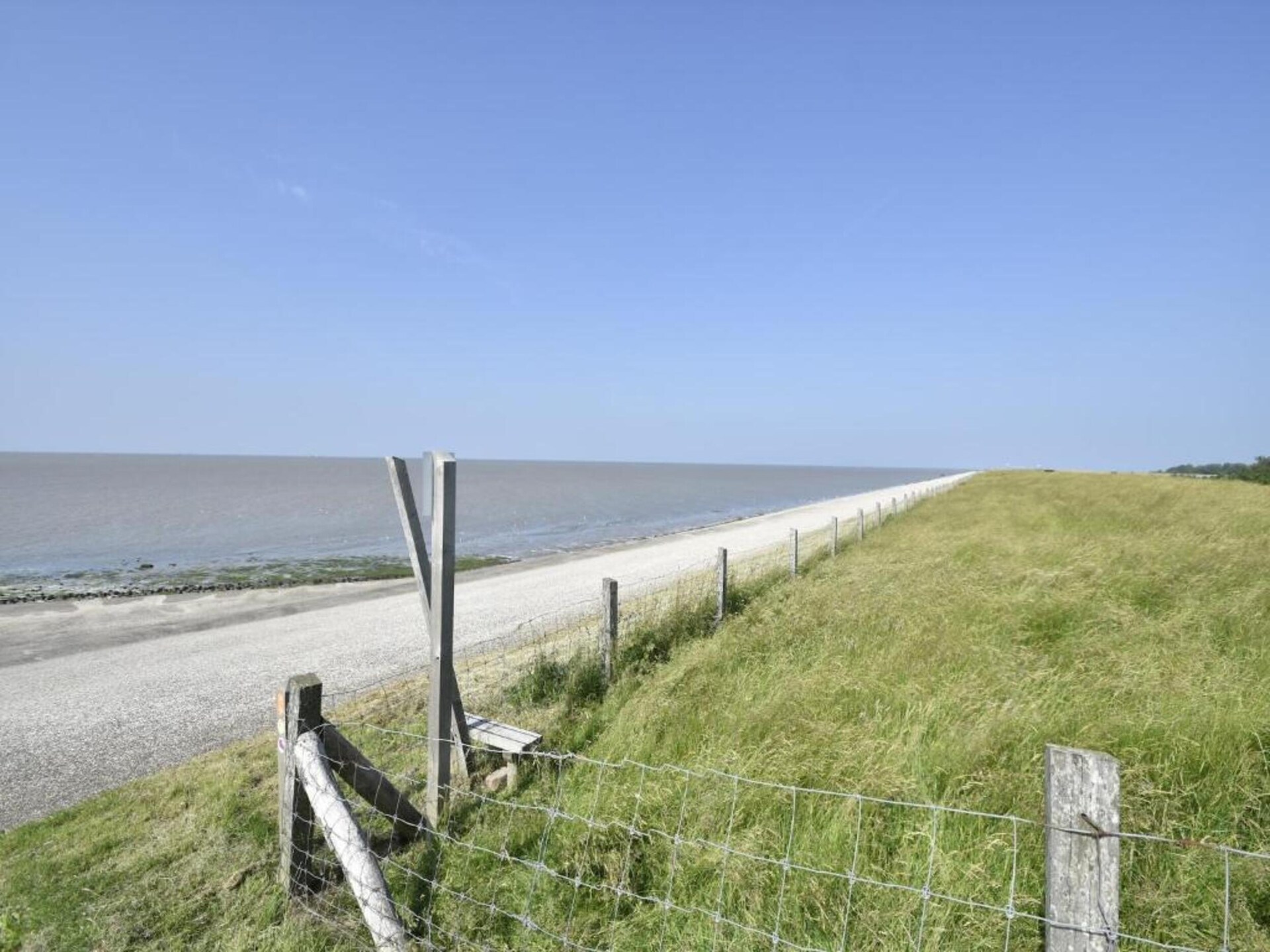 Vrijstaand vakantiehuis met hottub aan de Waddenzee - foto 37