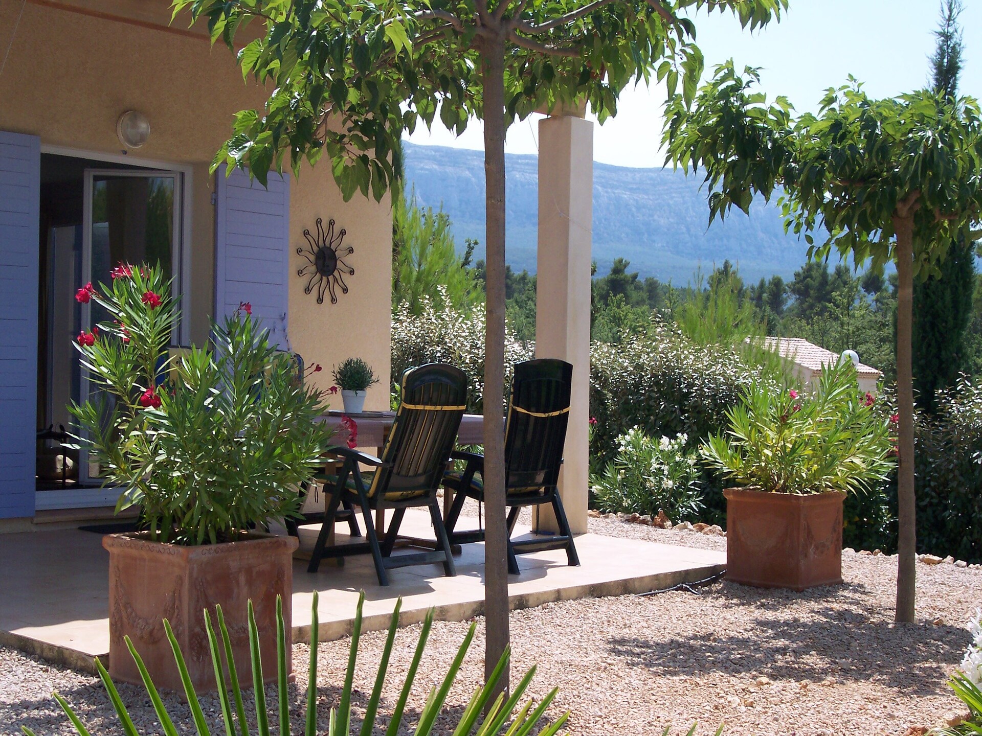 Ruime vrijstaande villa voor 8 personen in Nans-Les-Pins, Provence - foto 12