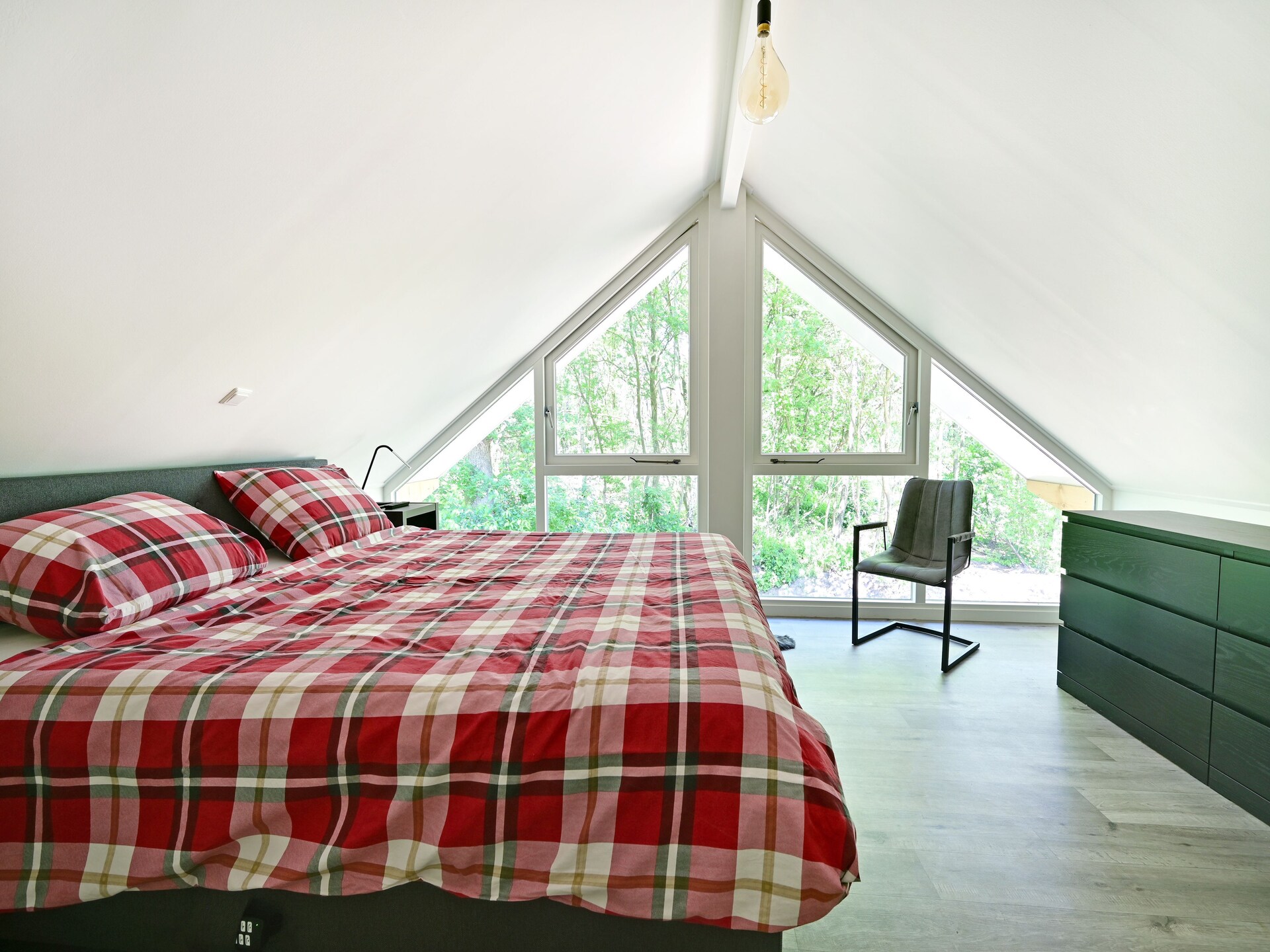 Veldzicht: Luxe wellnesschalet in bosrijk Twente voor 6 personen - foto 16