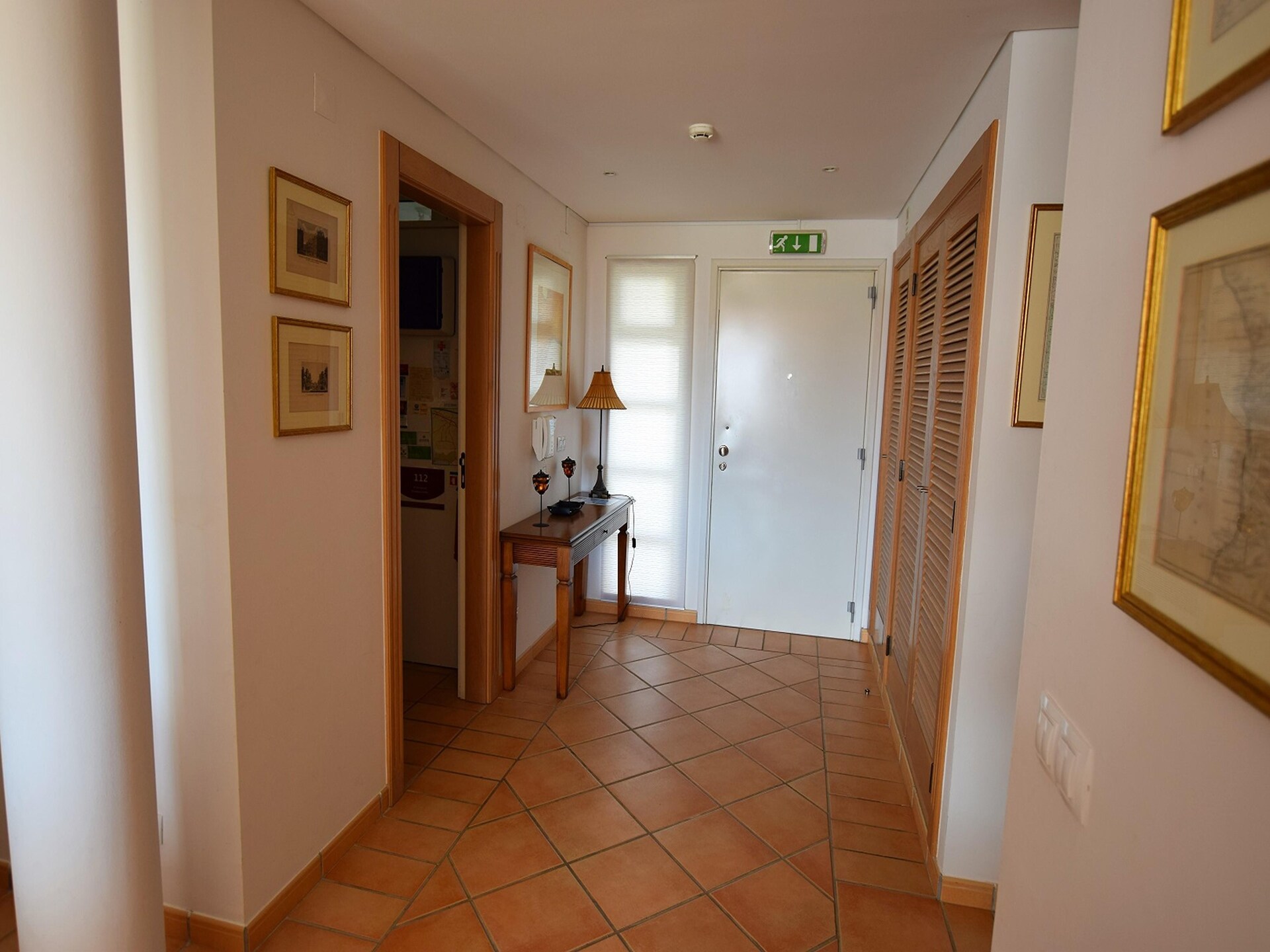 Stijlvol appartement aan de golfbaan met zwembaden, vlakbij strand en jachthaven - foto 15
