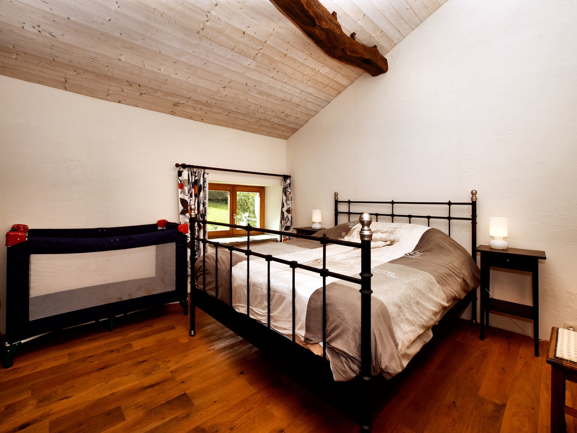 La Maison de Célestin: Rustiek vakantiehuis voor 9 personen in Burtonville - foto 16