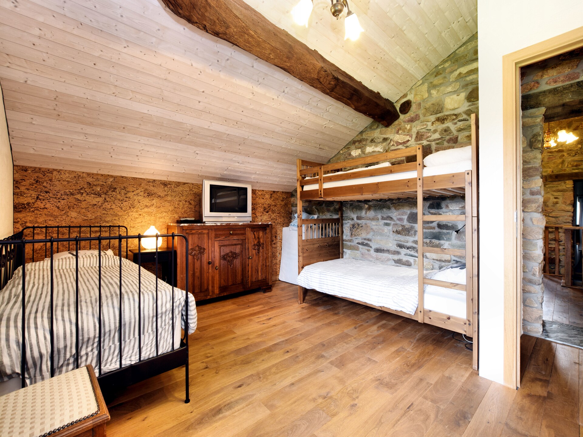 La Maison de Célestin: Rustiek vakantiehuis voor 9 personen in Burtonville - foto 24