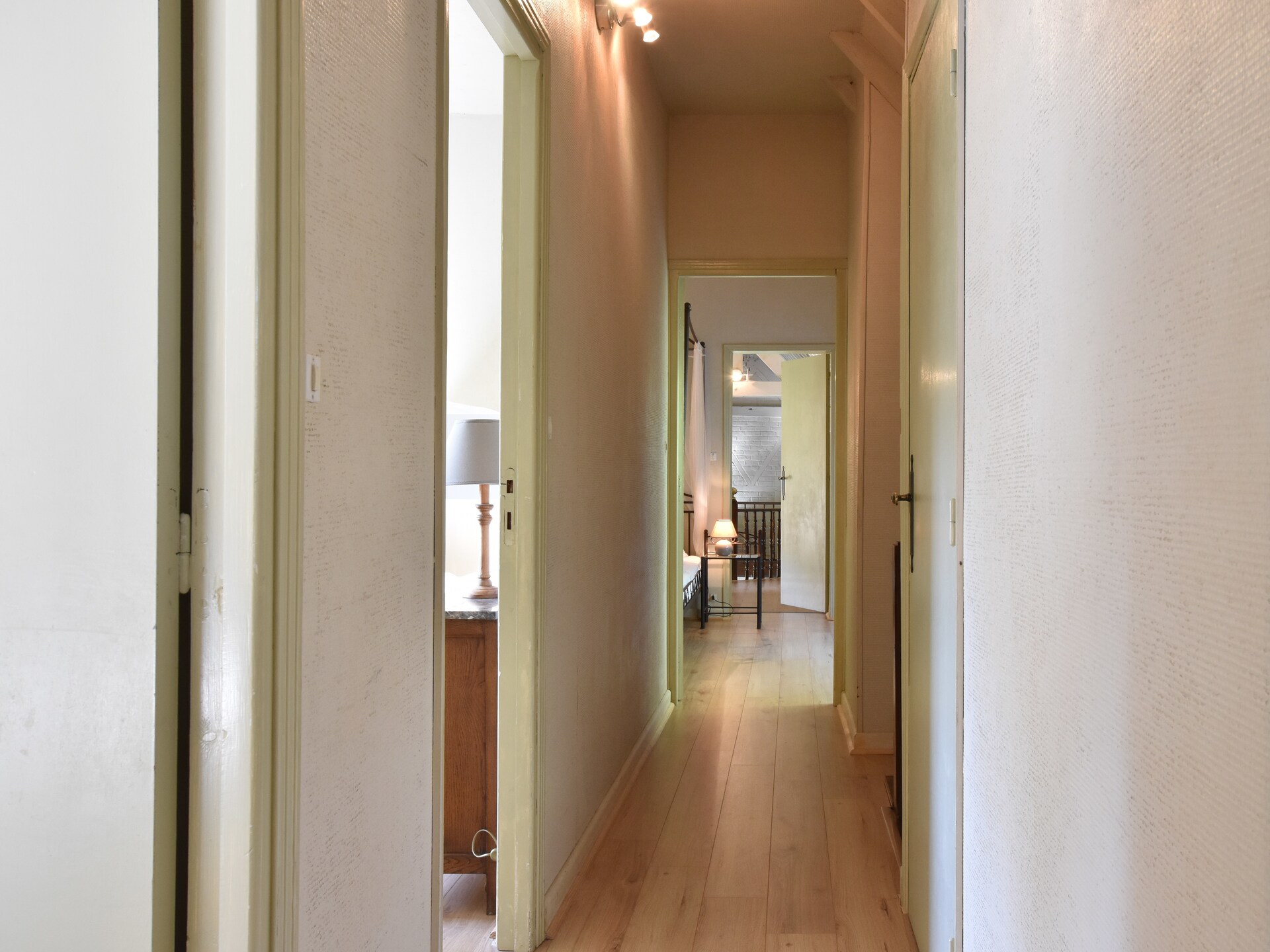 Stijlvol vrijstaand vakantiehuis bij Saint-Omer met sauna, bubbelbad en vijver - foto 18