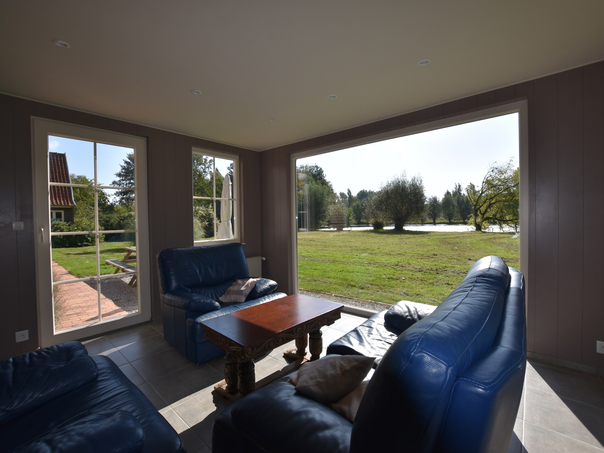 Stijlvol vrijstaand vakantiehuis bij Saint-Omer met sauna, bubbelbad en vijver - foto 12
