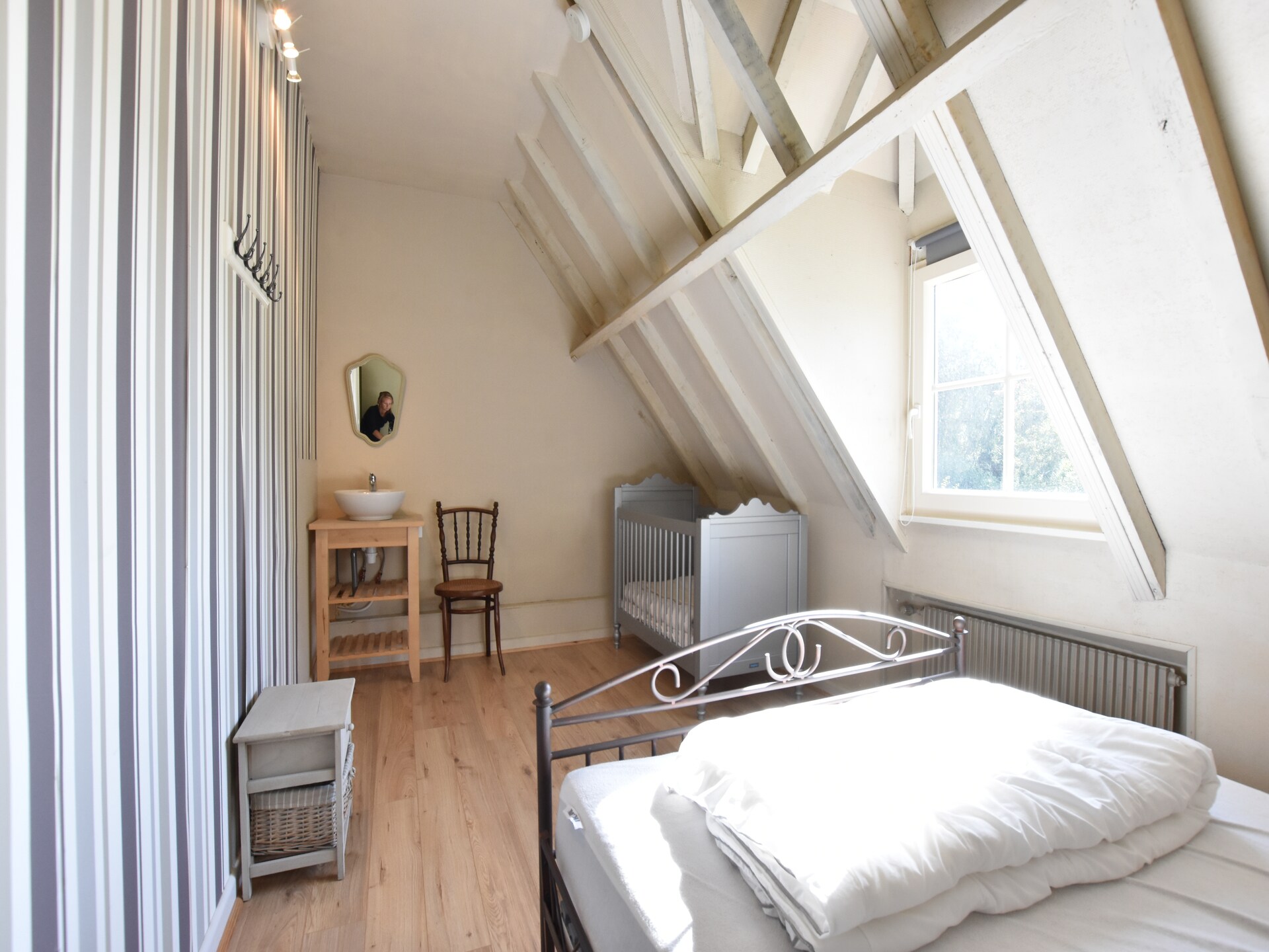 Stijlvol vrijstaand vakantiehuis bij Saint-Omer met sauna, bubbelbad en vijver - foto 22