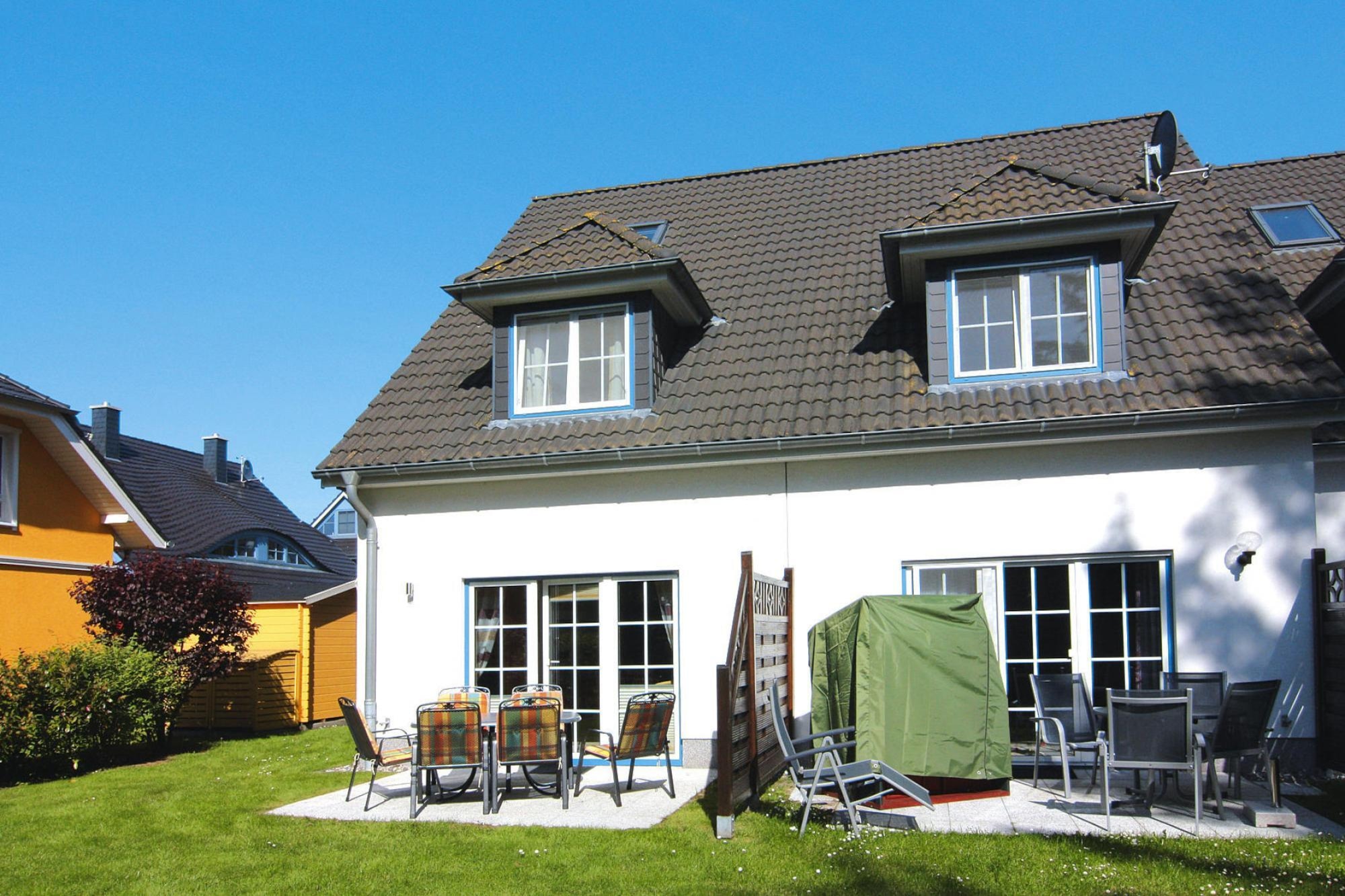 Huis bij Oostzee in Zingst met terras
