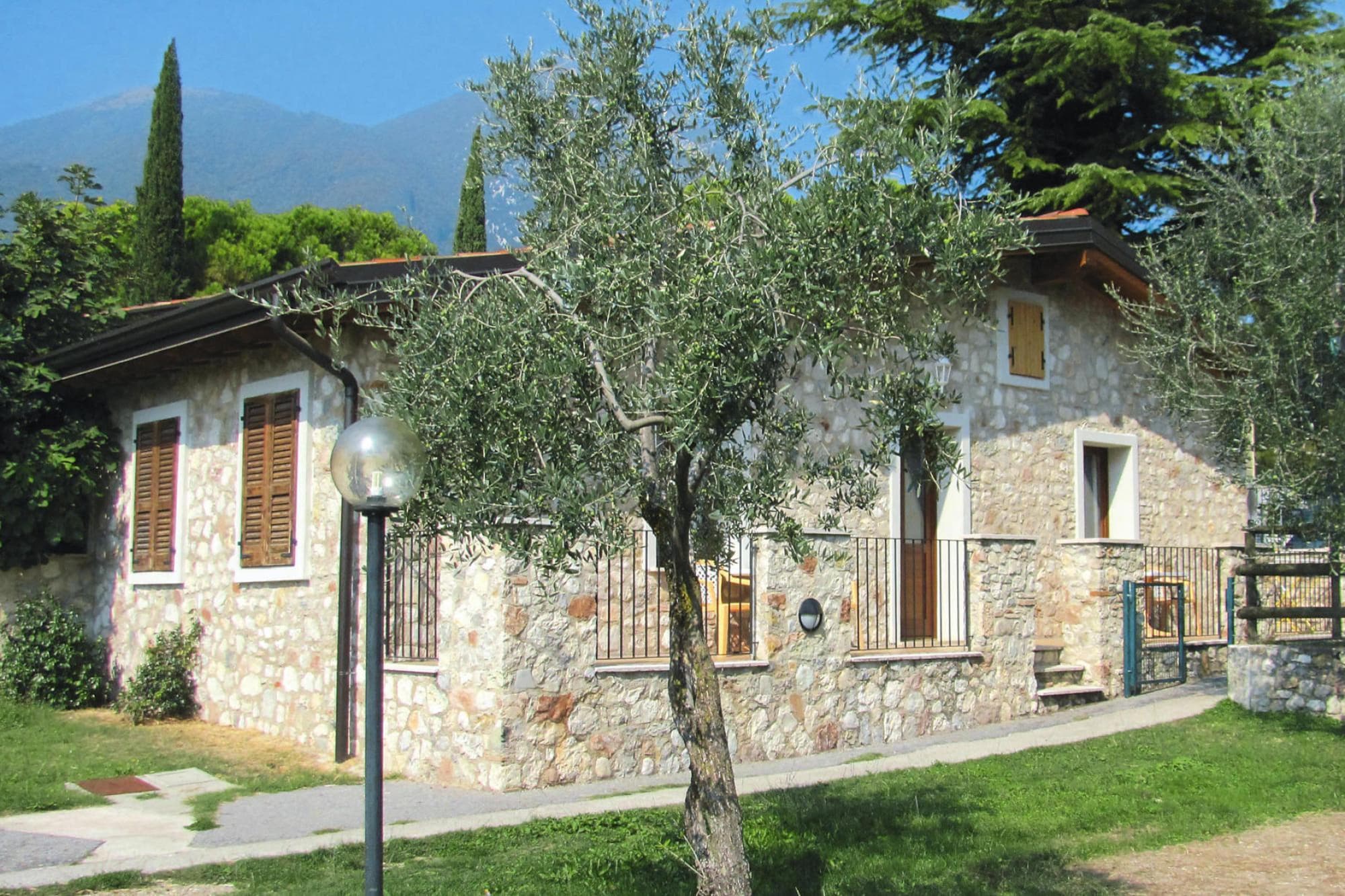 Apartment Residence Antico Monastero, Toscolano Maderno-tril