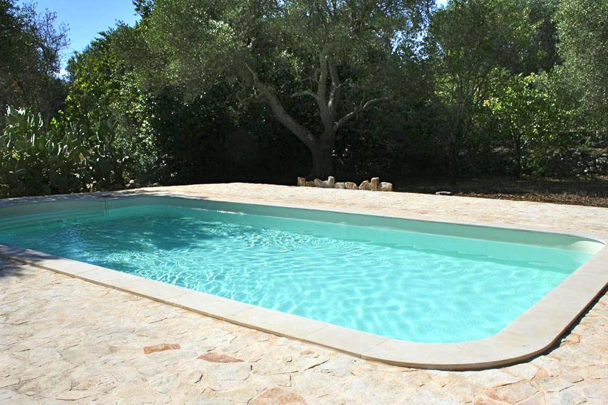   Trullo, Ostuni-Trullo I Giardini