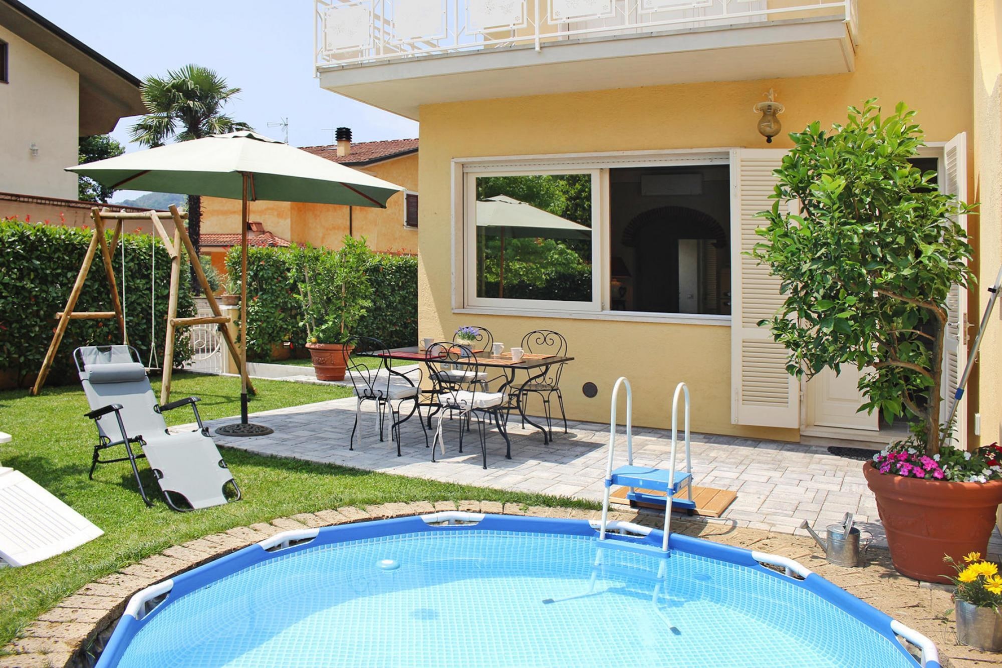 Villa met bovengronds zwembad in Camaiore
