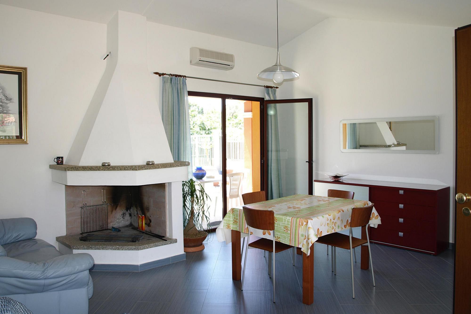 Apartment Case Vacanze Chia-Bilo 2/3