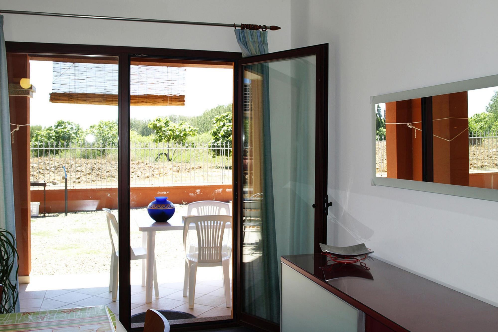 Apartment Case Vacanze Chia-Bilo 2/3