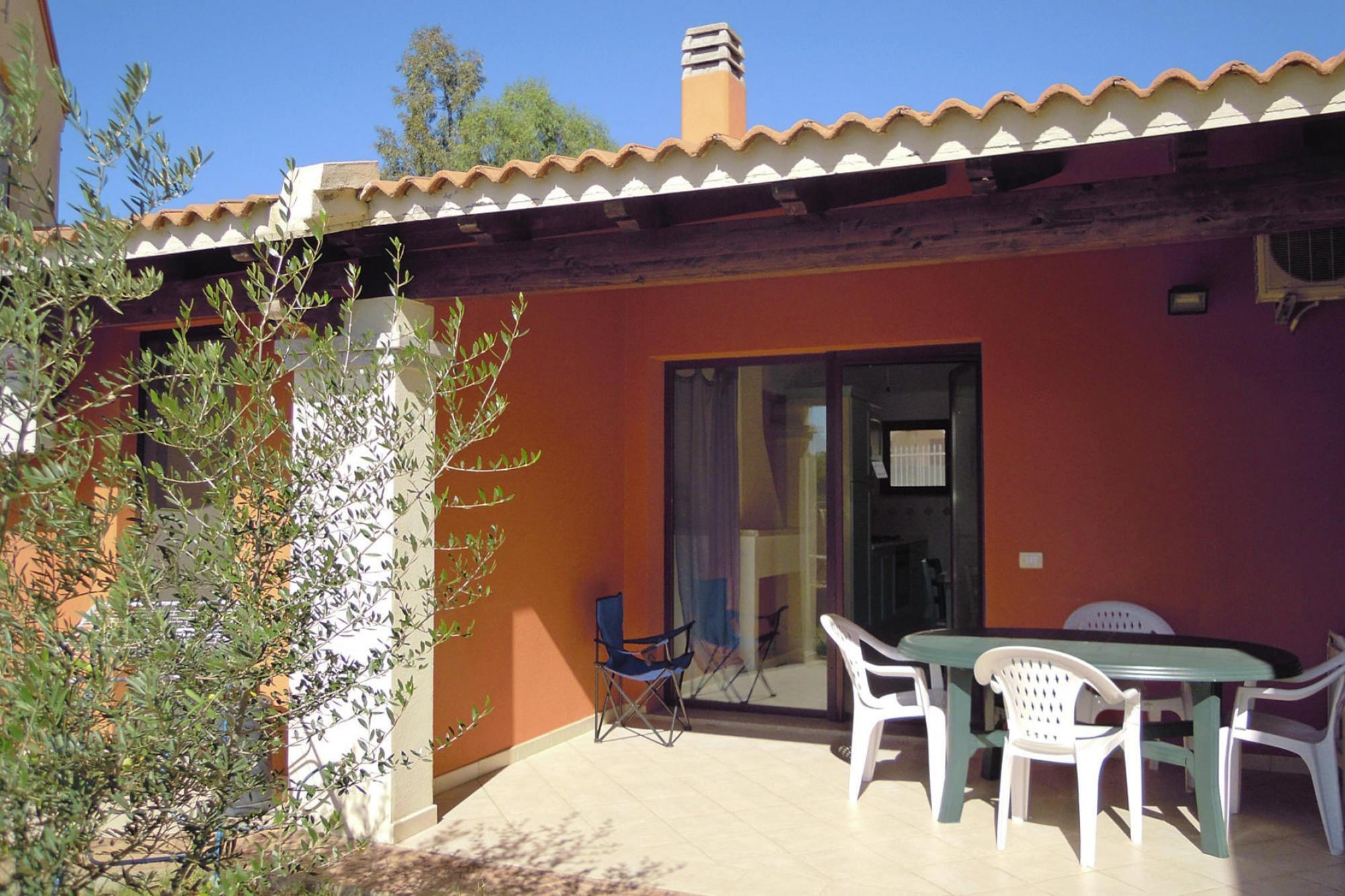 Apartment Case Vacanze Chia-Bilo 2/3