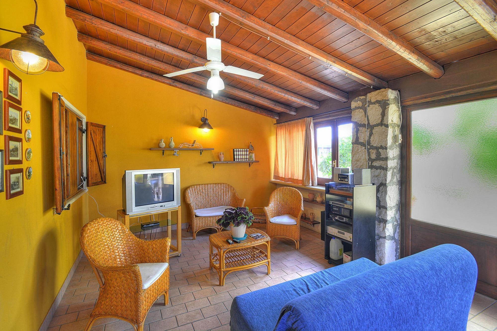   Ferienhaus Solarino-Villa Eureka