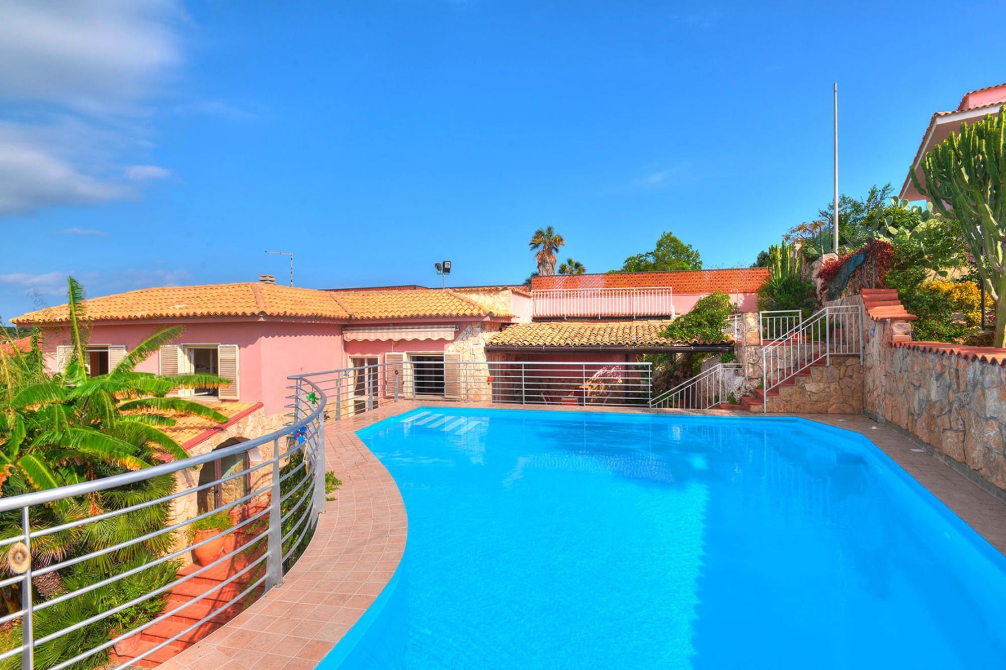   holiday home Terrauzza-Villa Elonora 150 qm