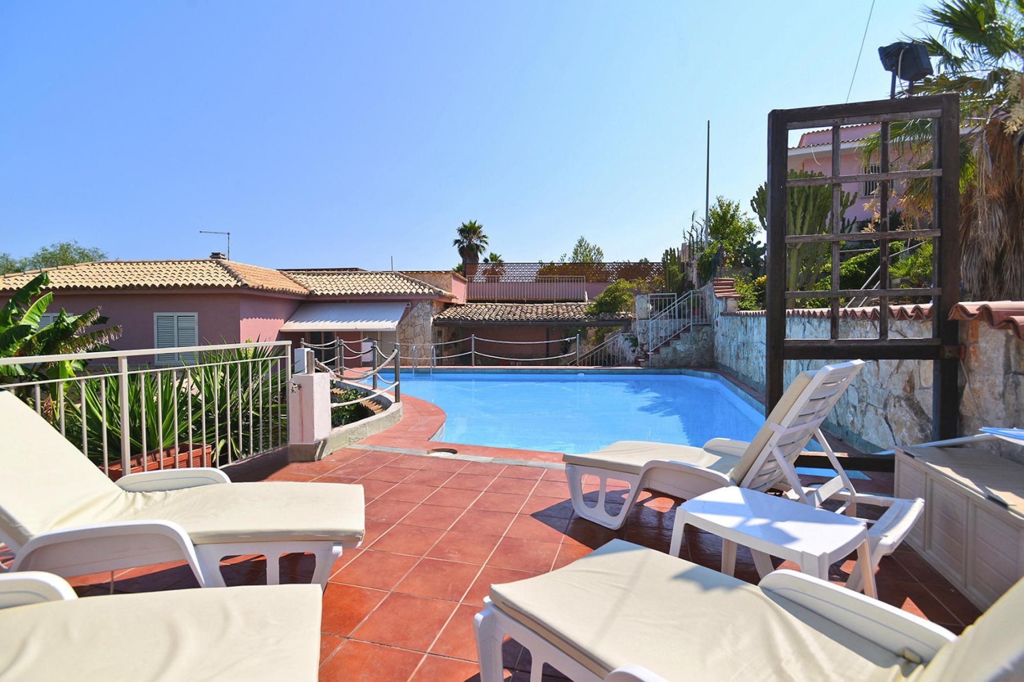   holiday home Terrauzza-Villa Elonora 150 qm