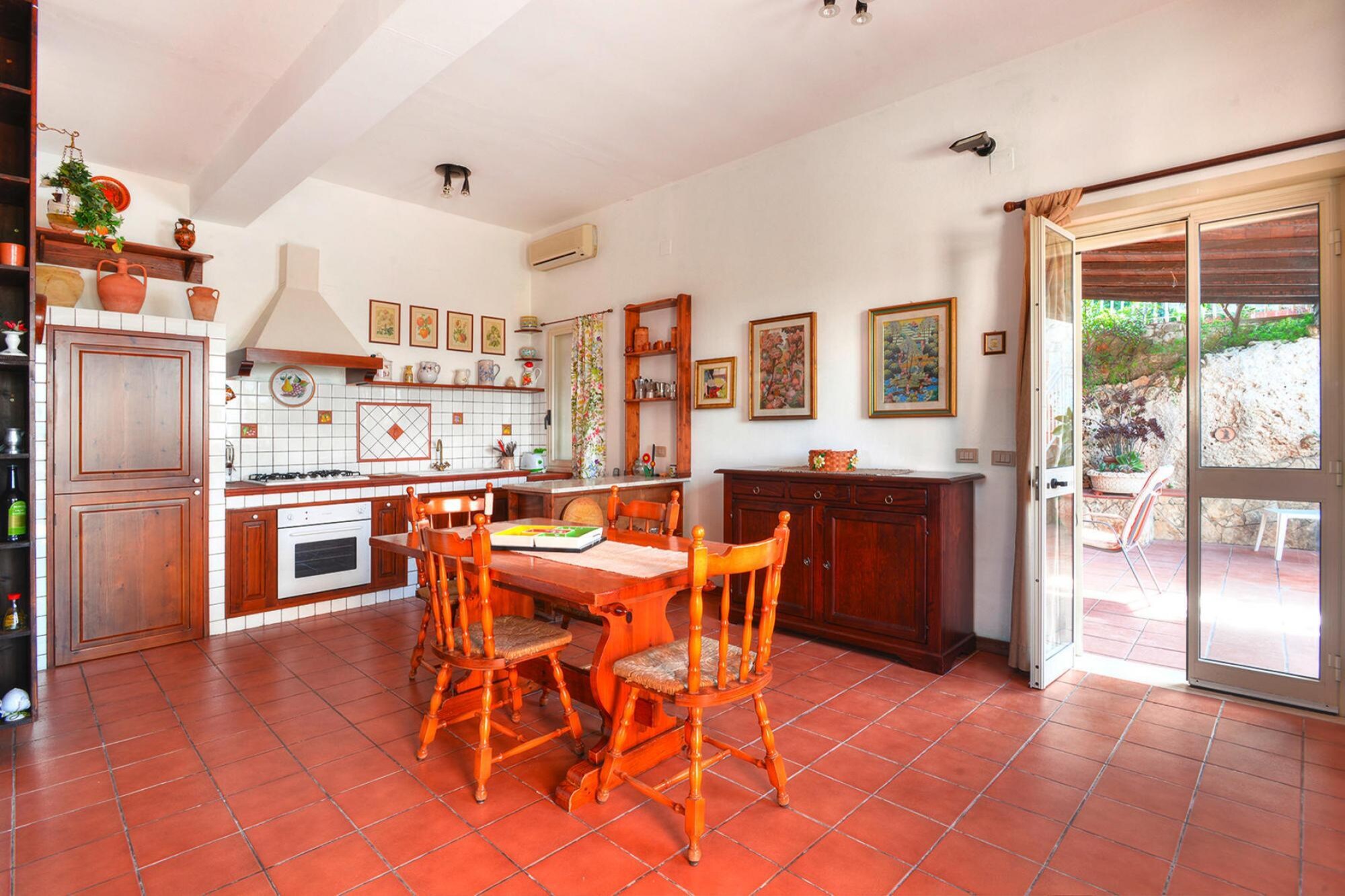   holiday home Terrauzza-Villa Elonora 150 qm