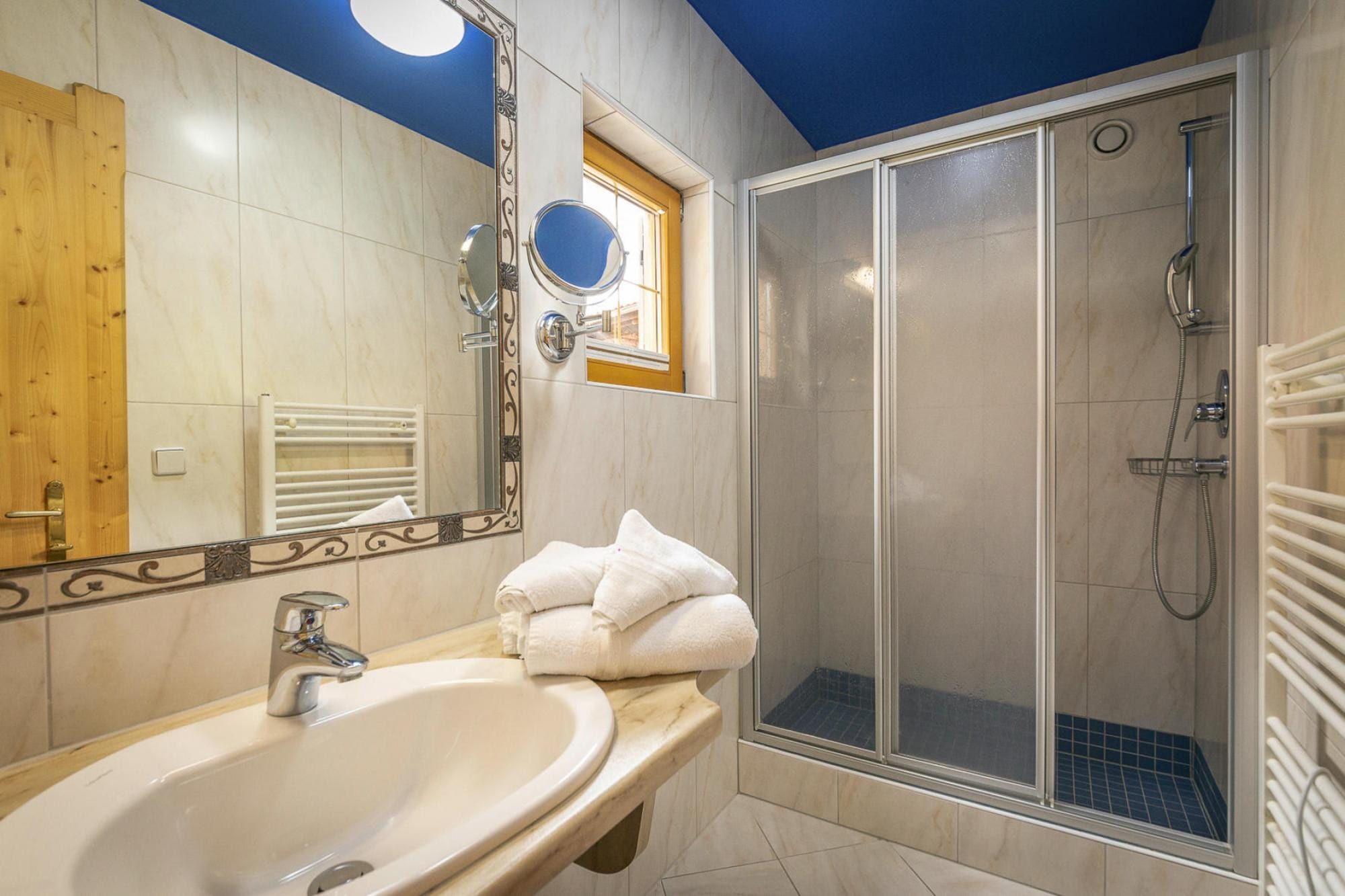 Vacation home Chalets Almdorf Zillertal Fügen-Haus 8 Person