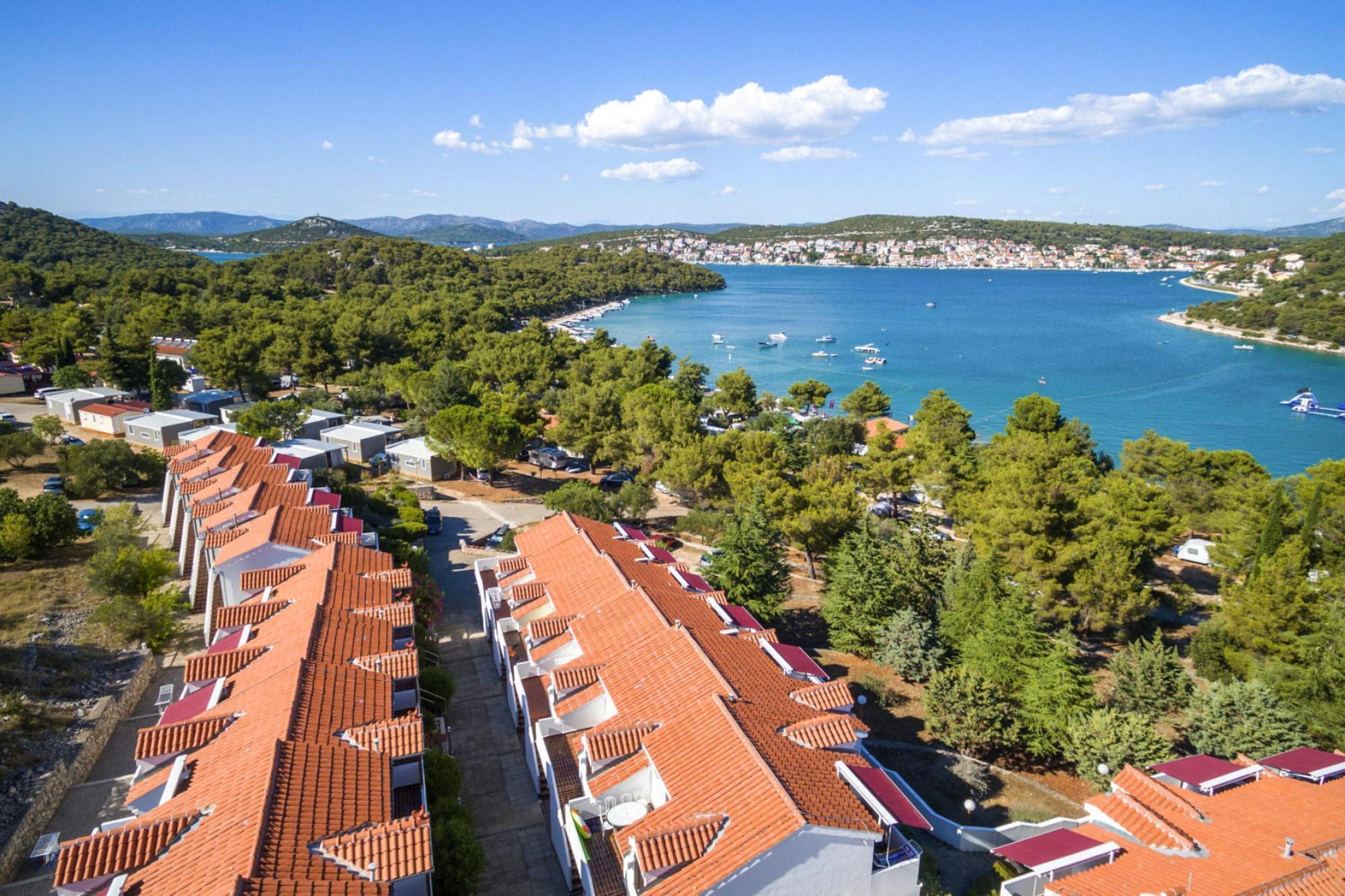 Belvilla Appartements in Holiday Resort Jezera Village, Eiland Murter-vh. TUI