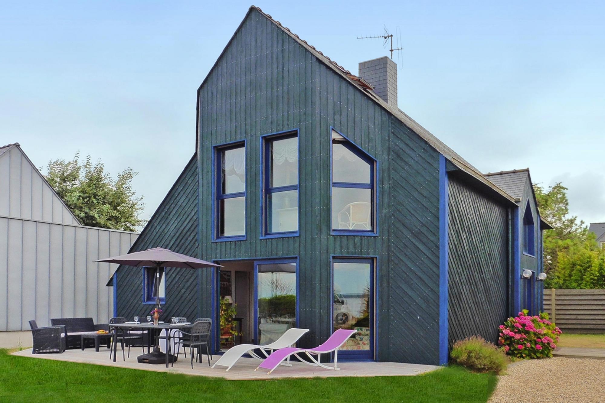 Mooi vakantiehuis met sauna, uitzicht op zee