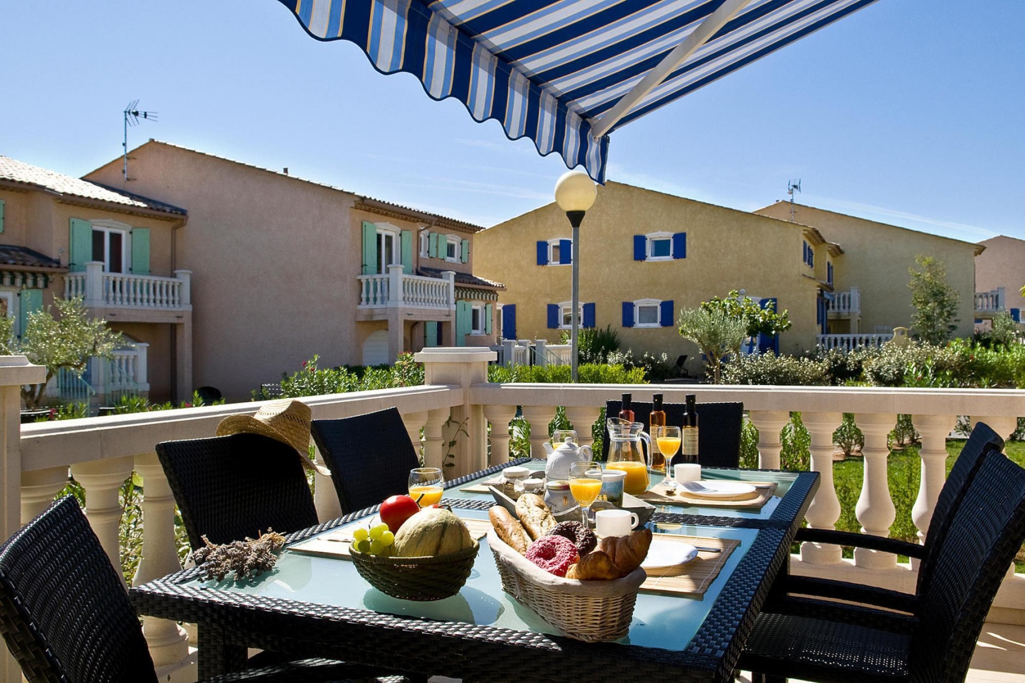   Residence Le Clos des Oliviers Vidauban // Maison