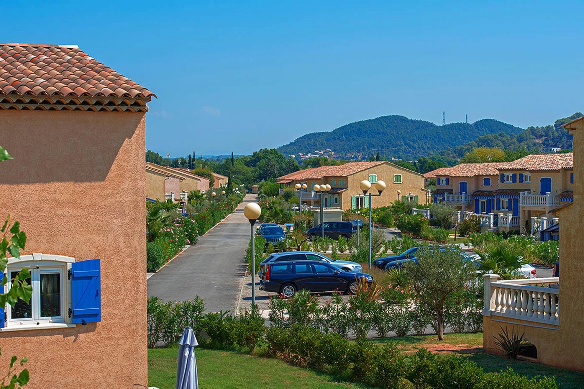   Residence Le Clos des Oliviers Vidauban // Maison