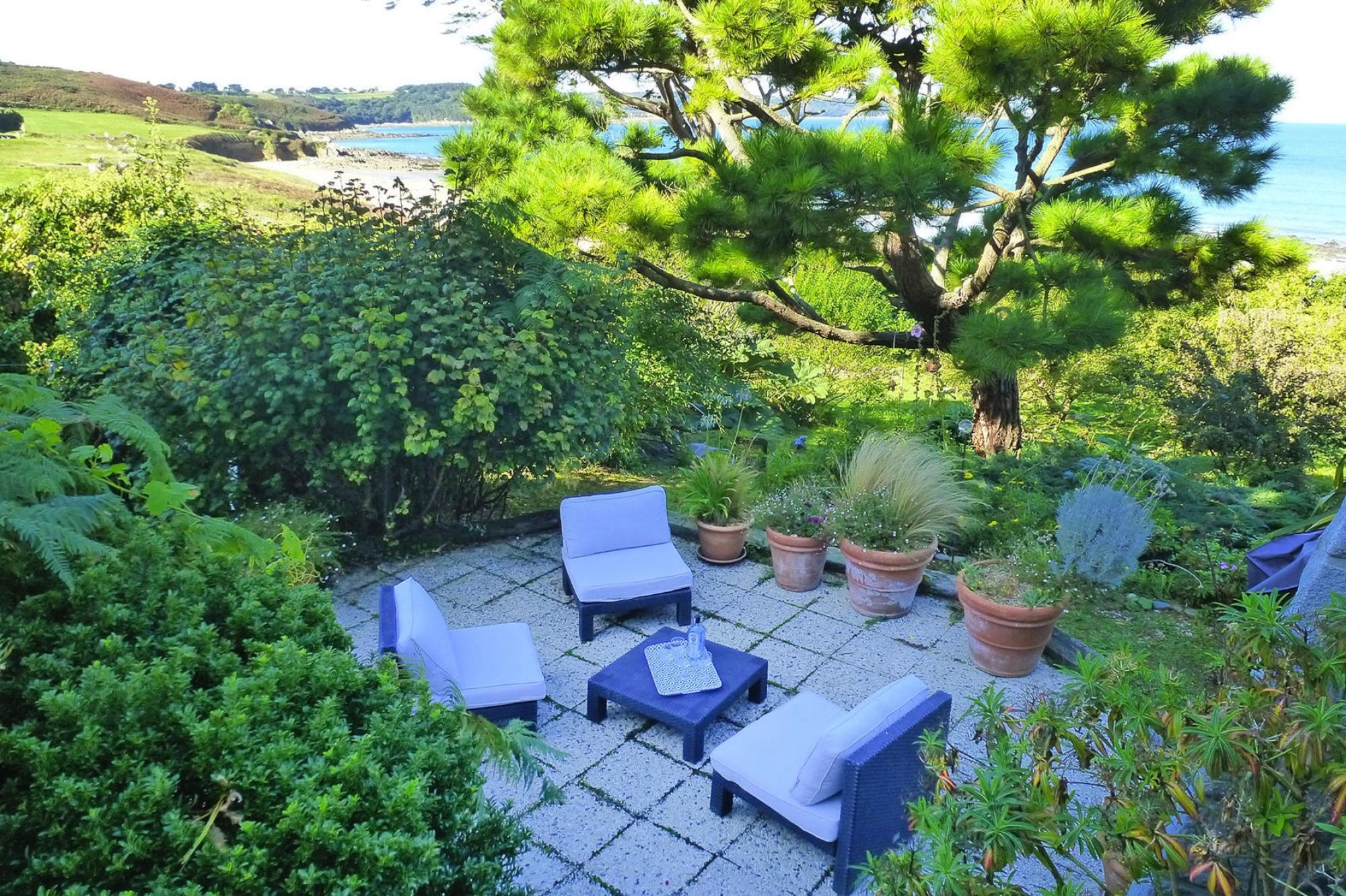   holiday home Locquirec