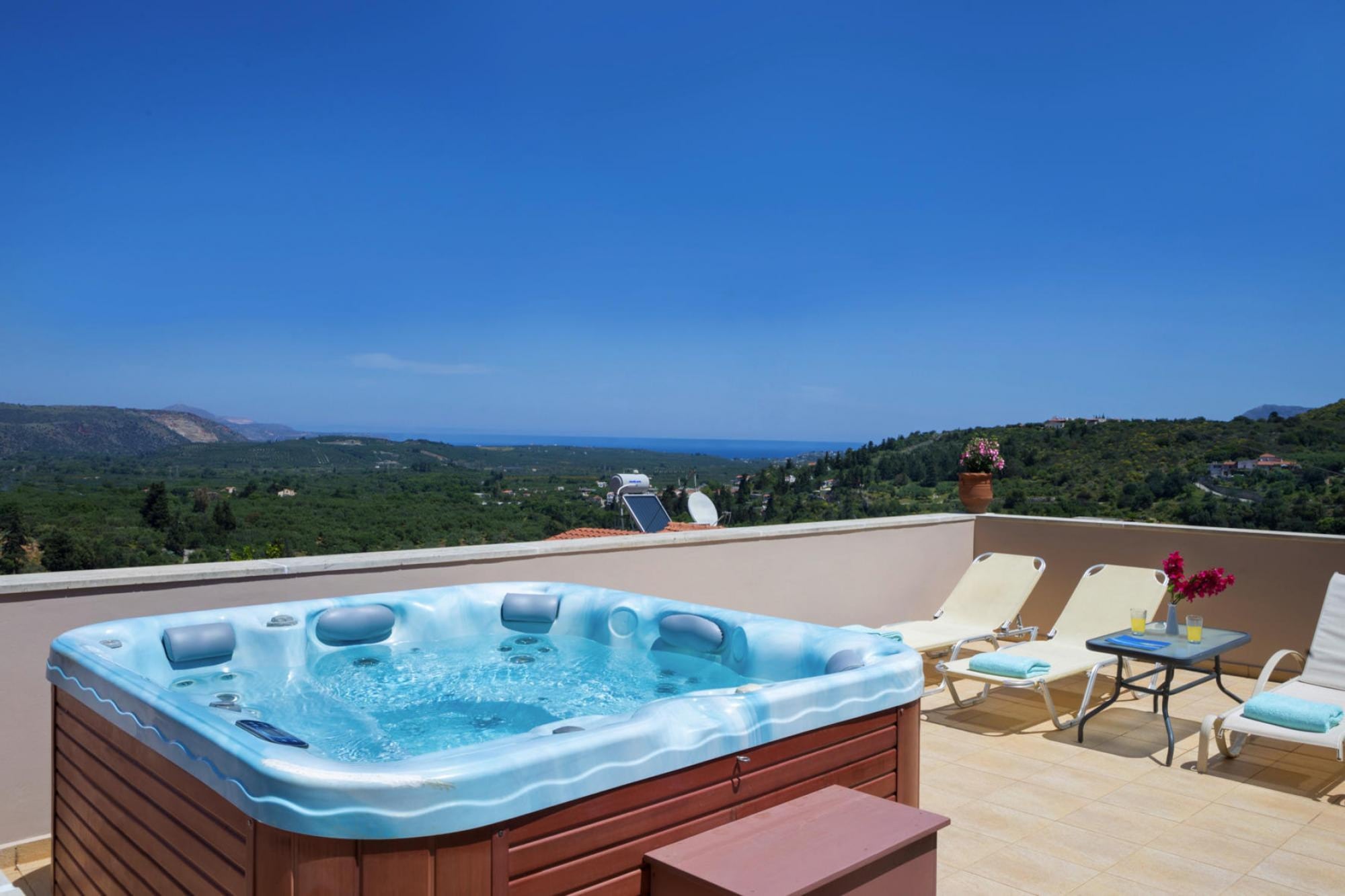   holiday home, Maheri-Villa Aladanos
