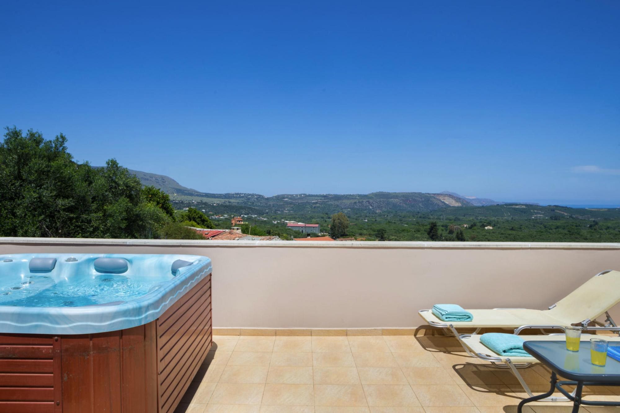   holiday home, Maheri-Villa Aladanos