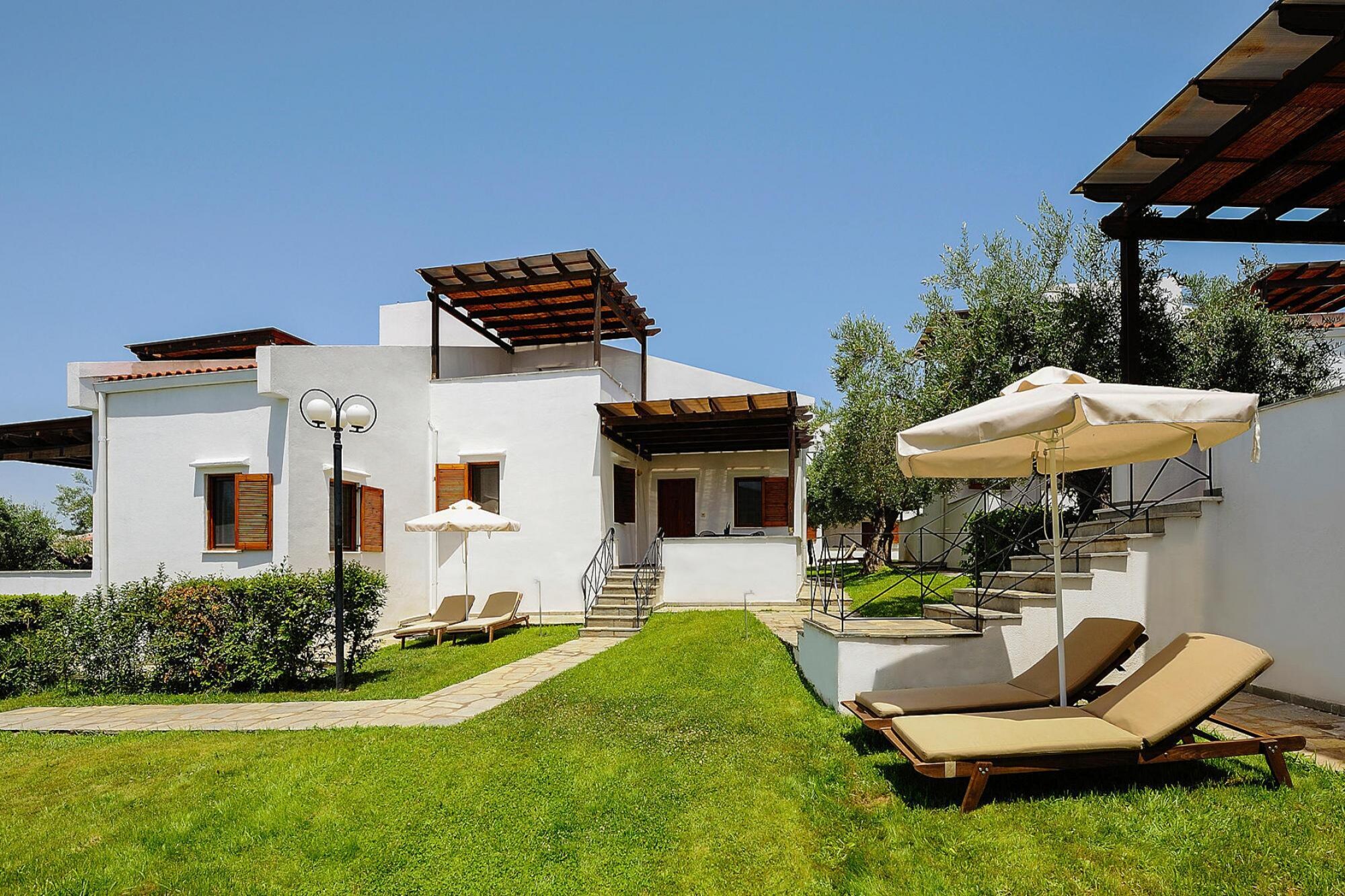 Holiday Homes Trikorfo Beach, Gerakini-panorama Junior, Pax 2-4 - Greece