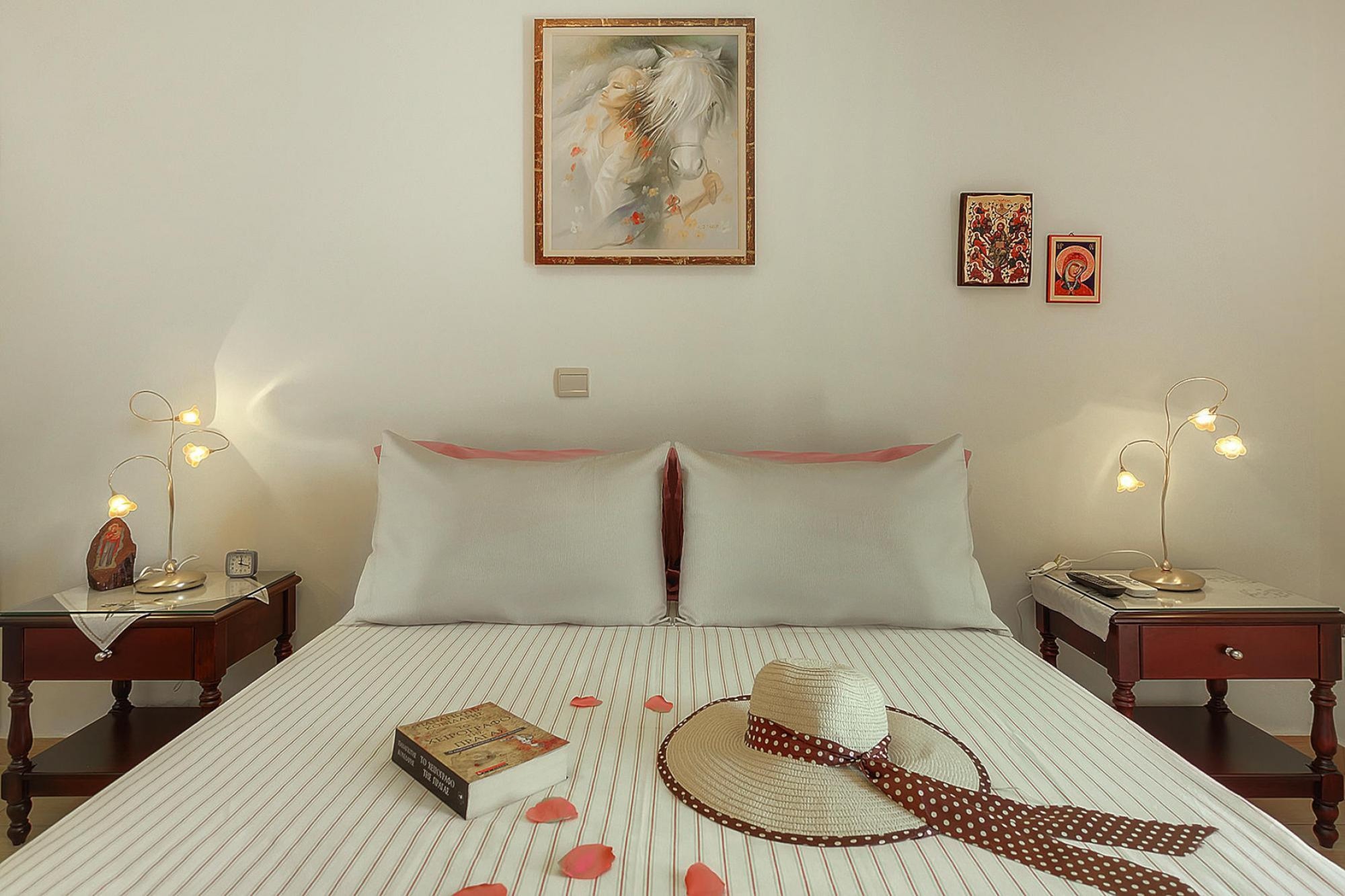   Villa, Triopetra-Villa Stefania