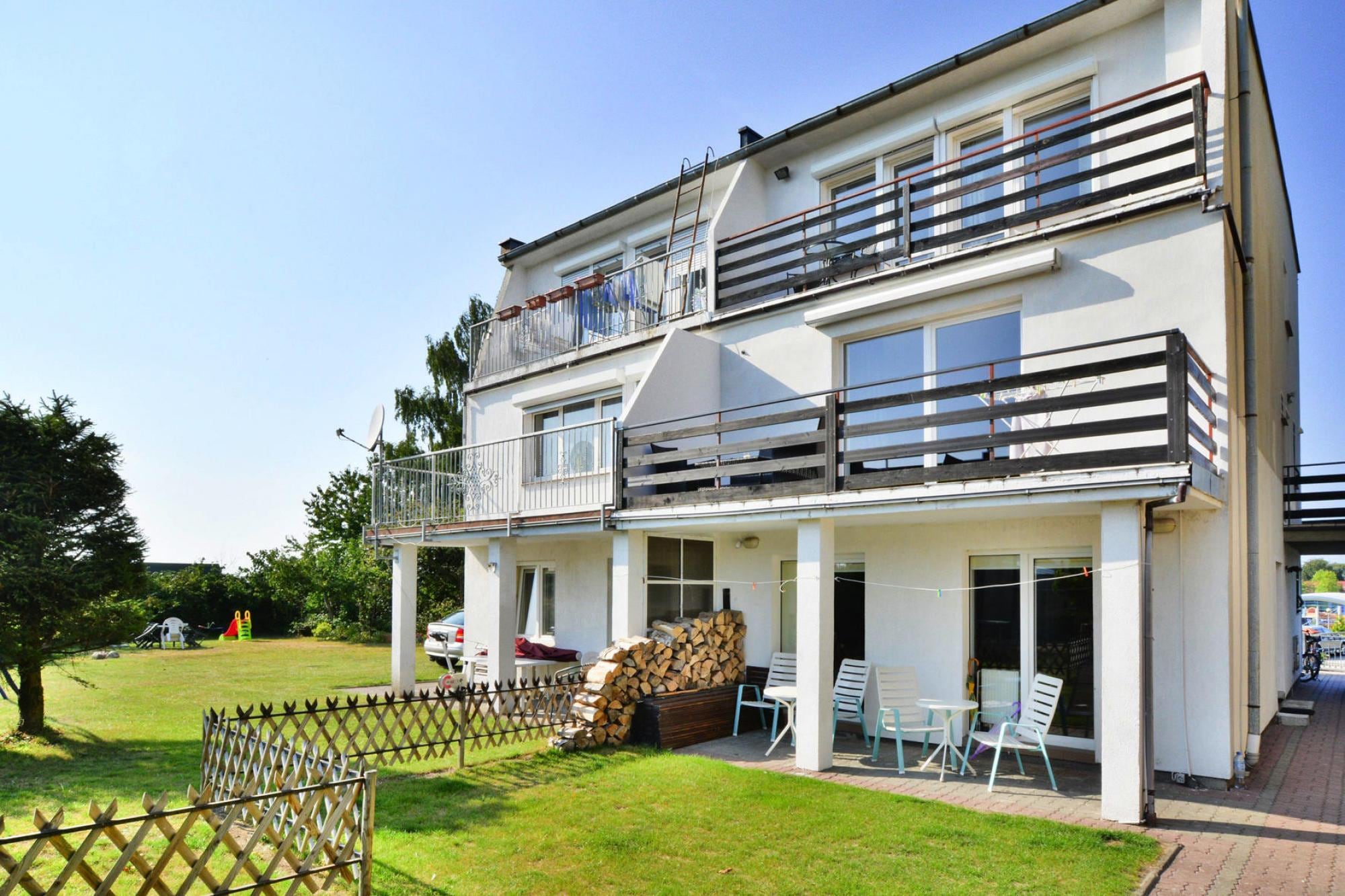 Grote, comfortabele villa met een eigen tuin.