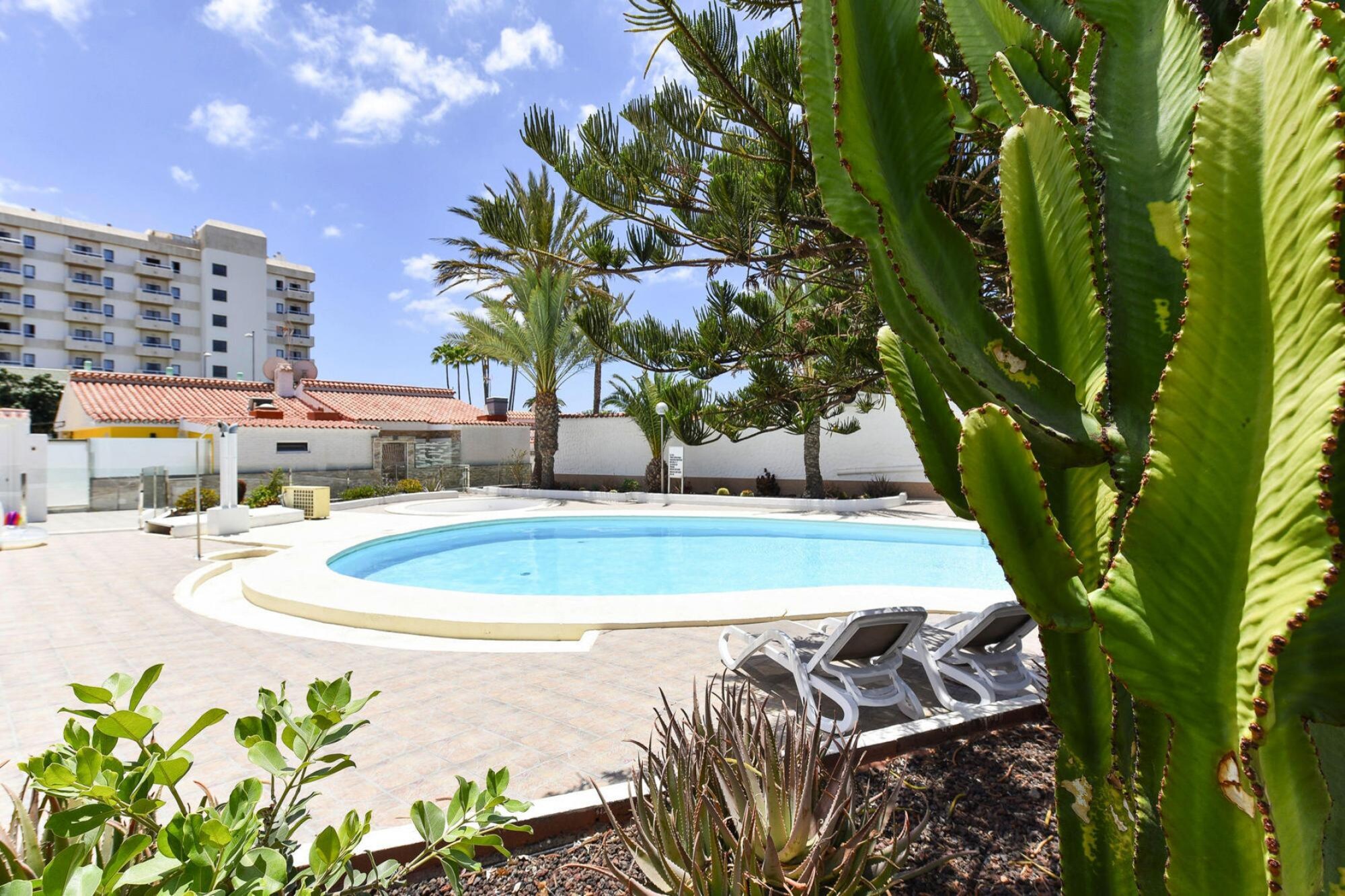 Dom Bungalow GD04 / 1-4 personas-GR04 Pl.d. Ingl., 1-4