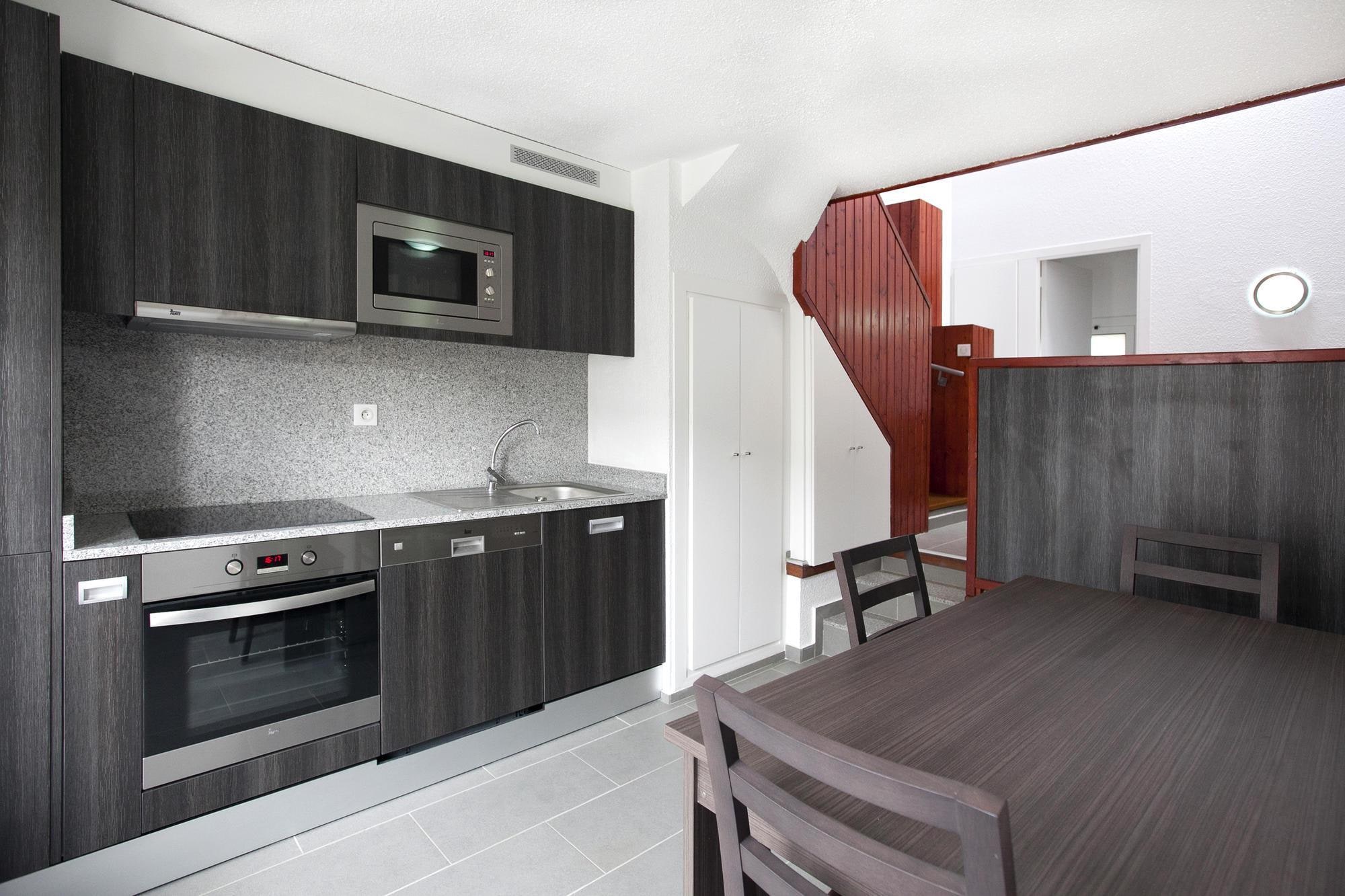   Holiday complex  Golfe du Morbihan Larmor-Baden //