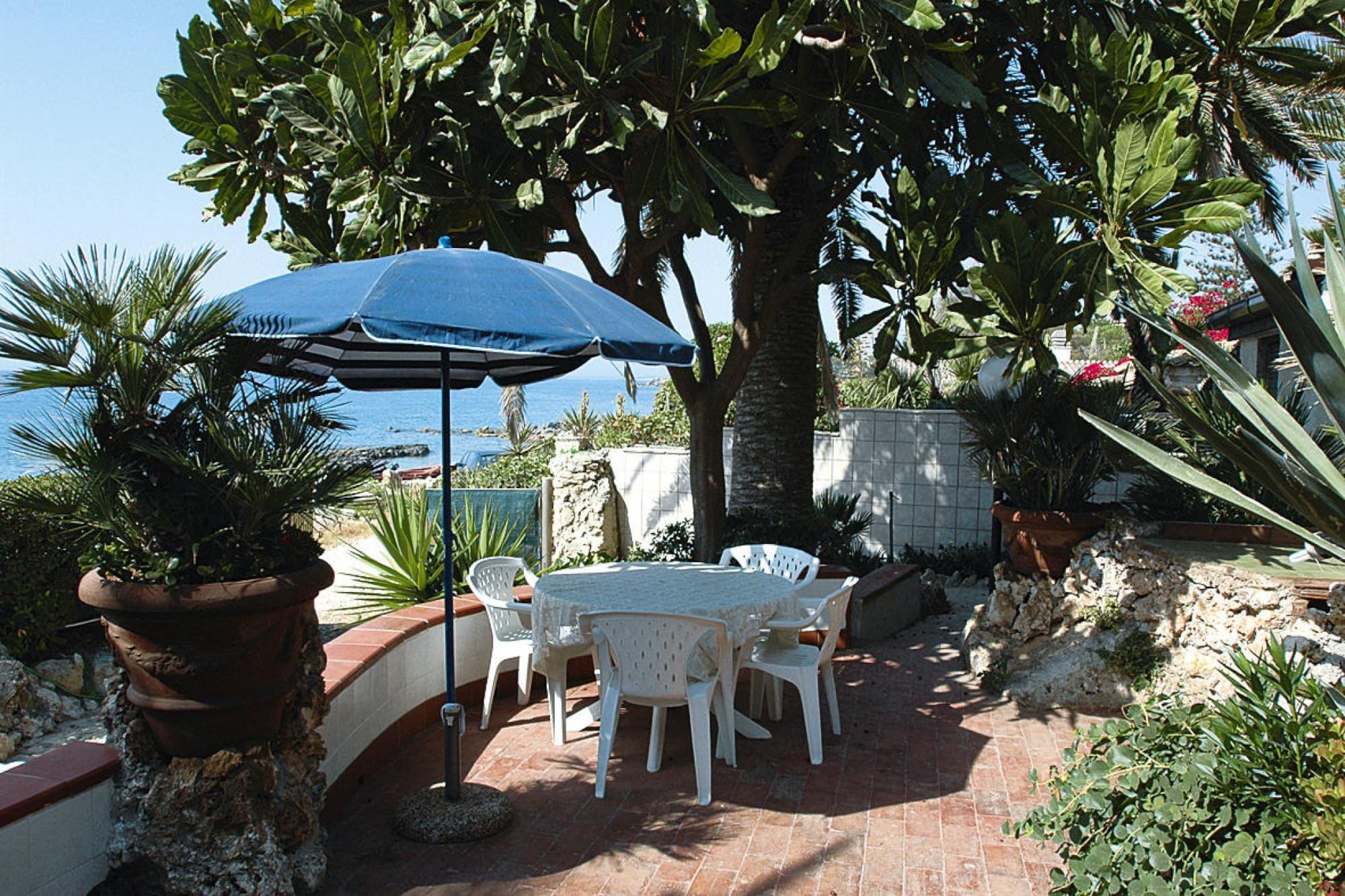   holiday home, Fontane Bianche-Villa Tanah-Lot