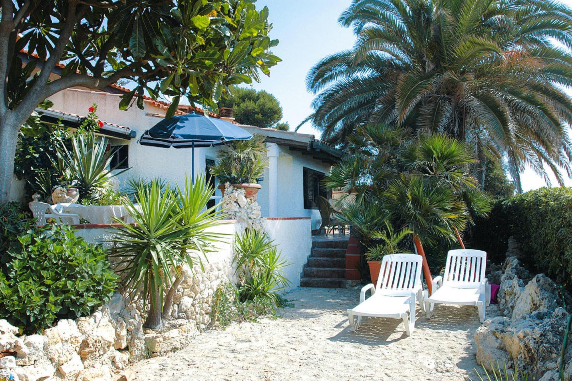   holiday home, Fontane Bianche-Villa Tanah-Lot