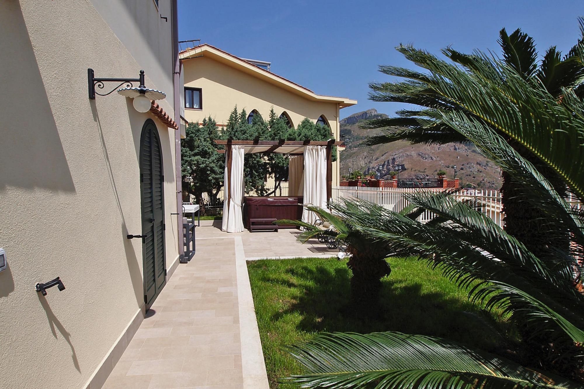 Appartement Apartments Taormina-Le Villette Agave 4 pax