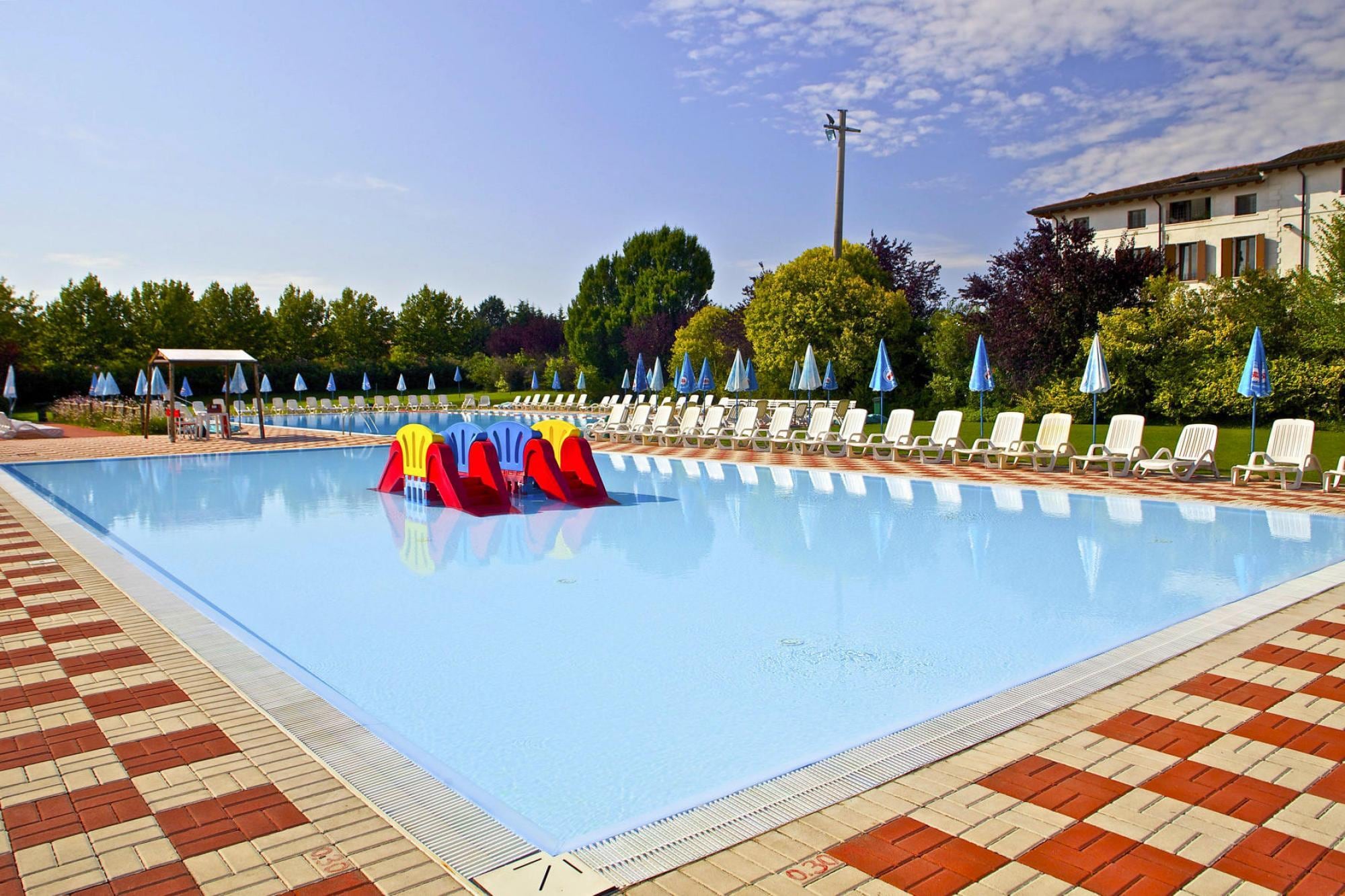 Ferienwohnung Caravanpark San Benedetto Camping Relais Peschiera
