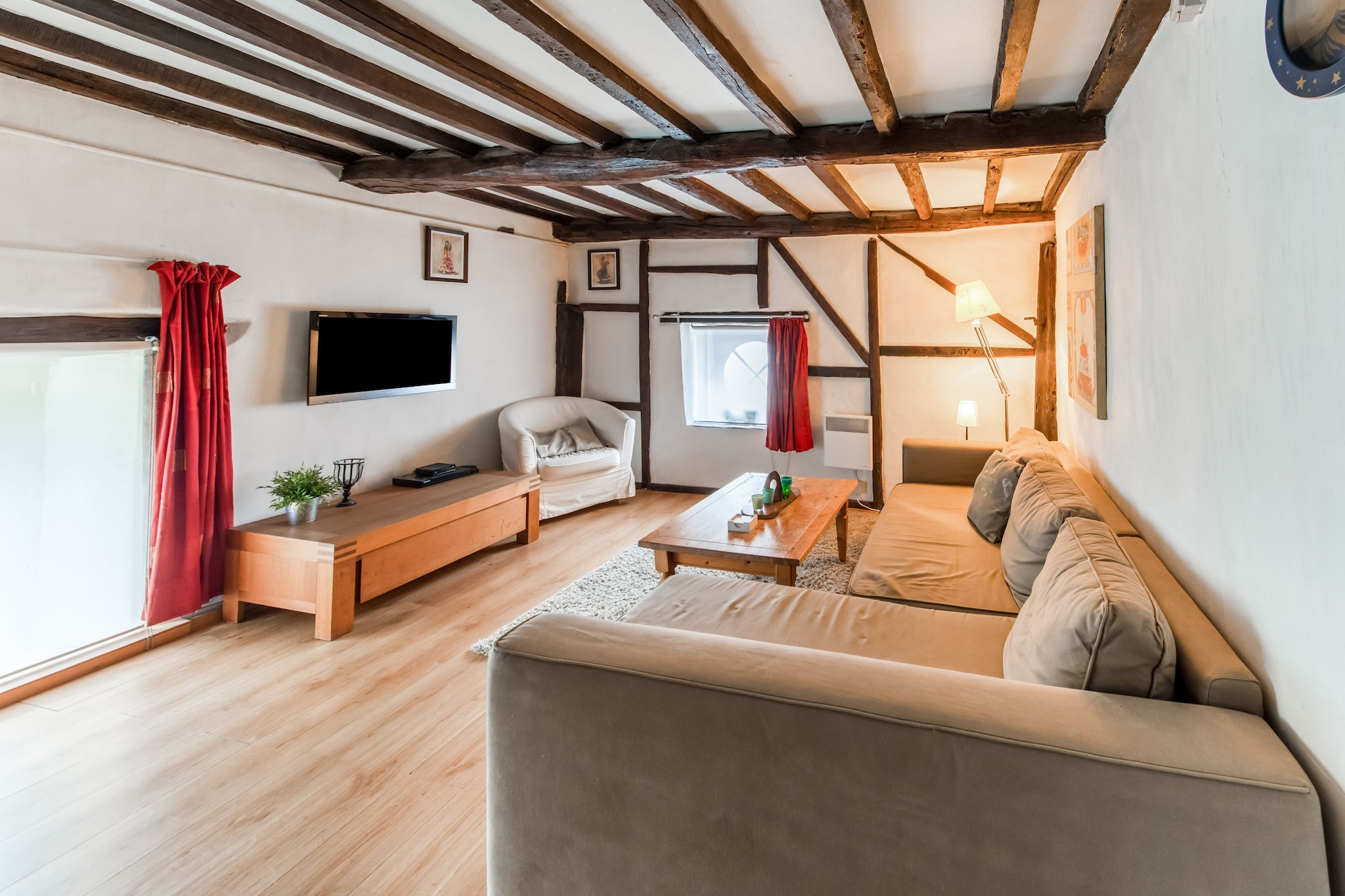 Maison de vacances confortable à Cherain près de la forêt