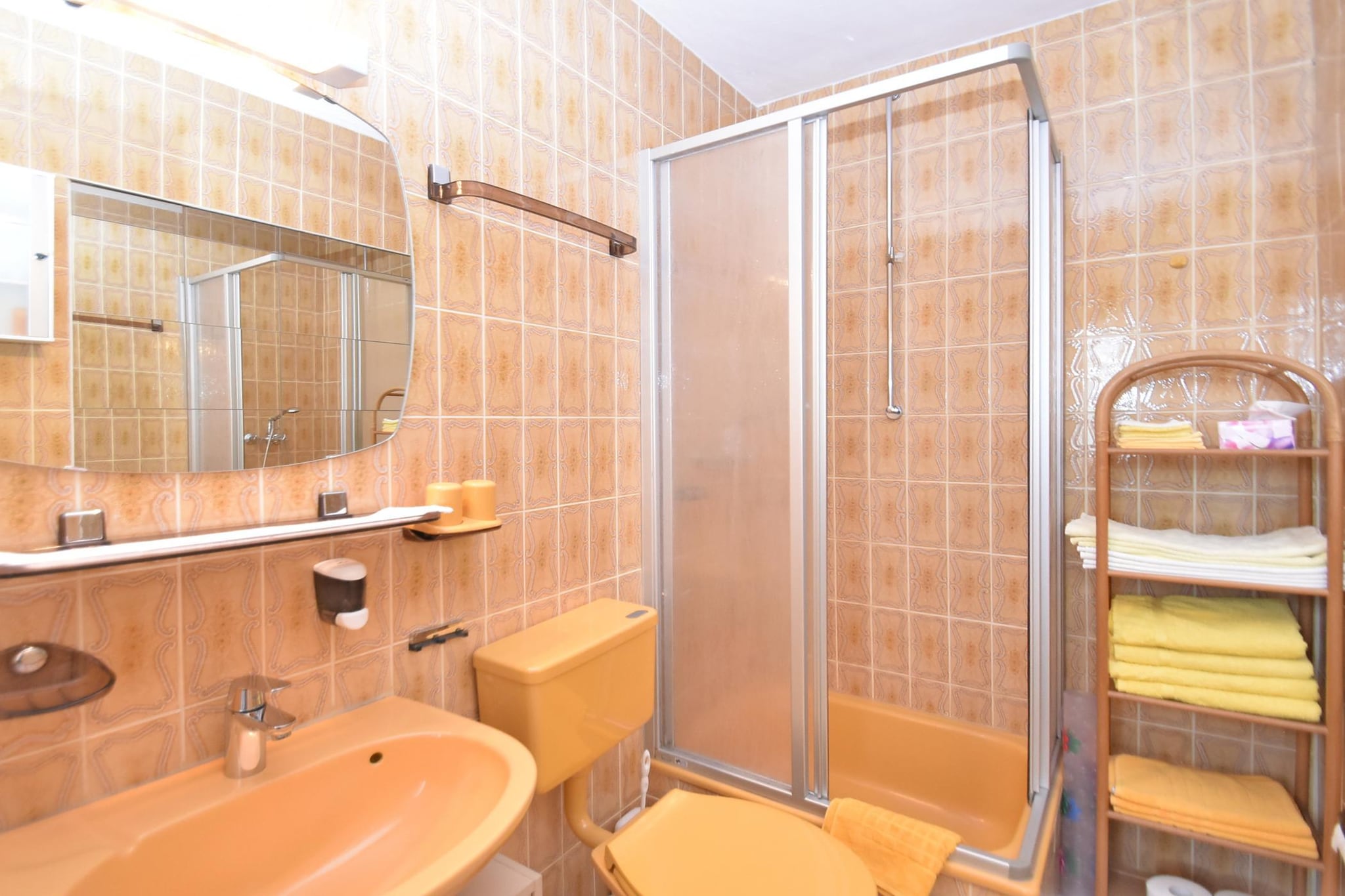 Gästehaus Kandlbinder-Badkamer