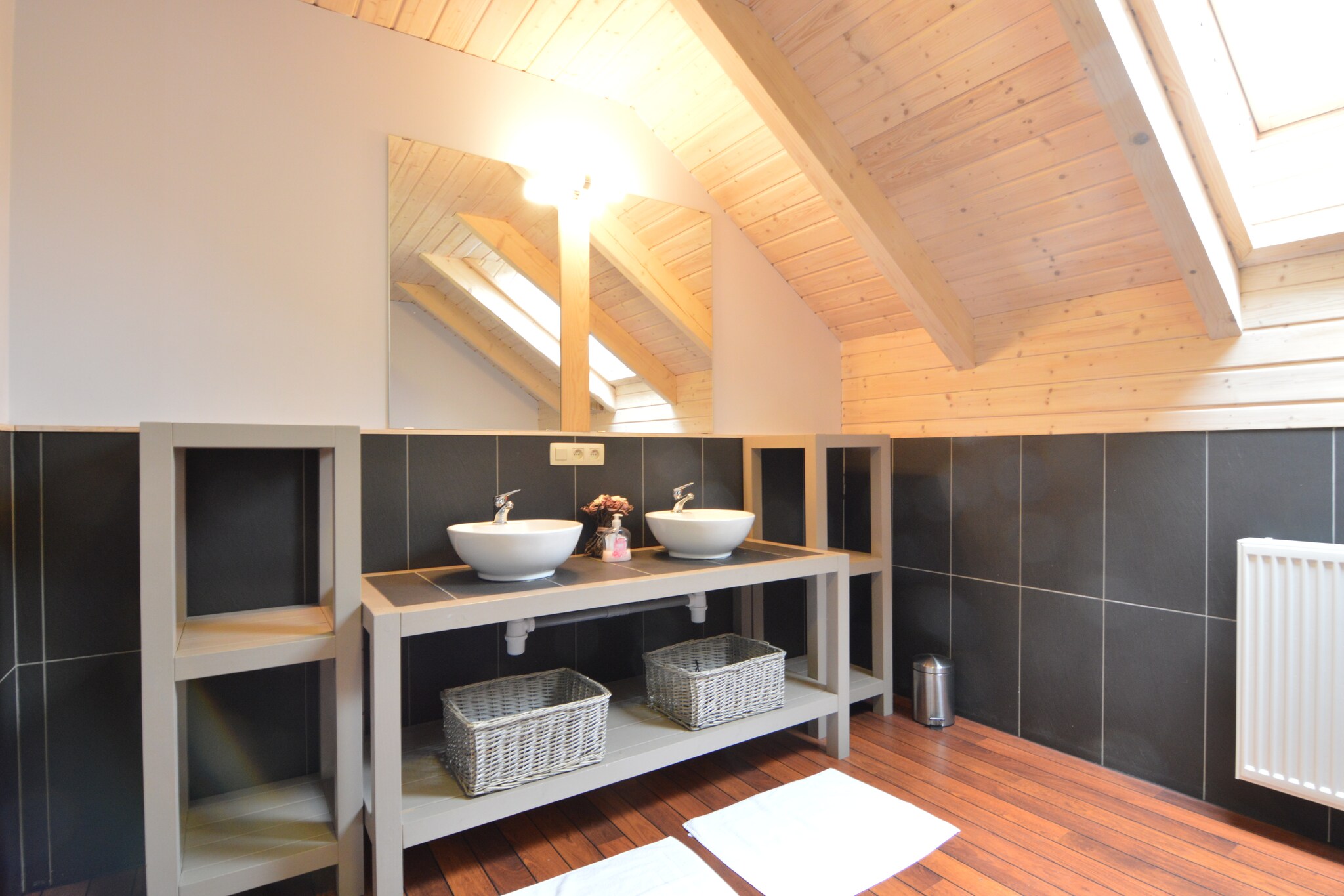Vakantiehuis Nadrin max. 8 personen 4 slaapkamers #31