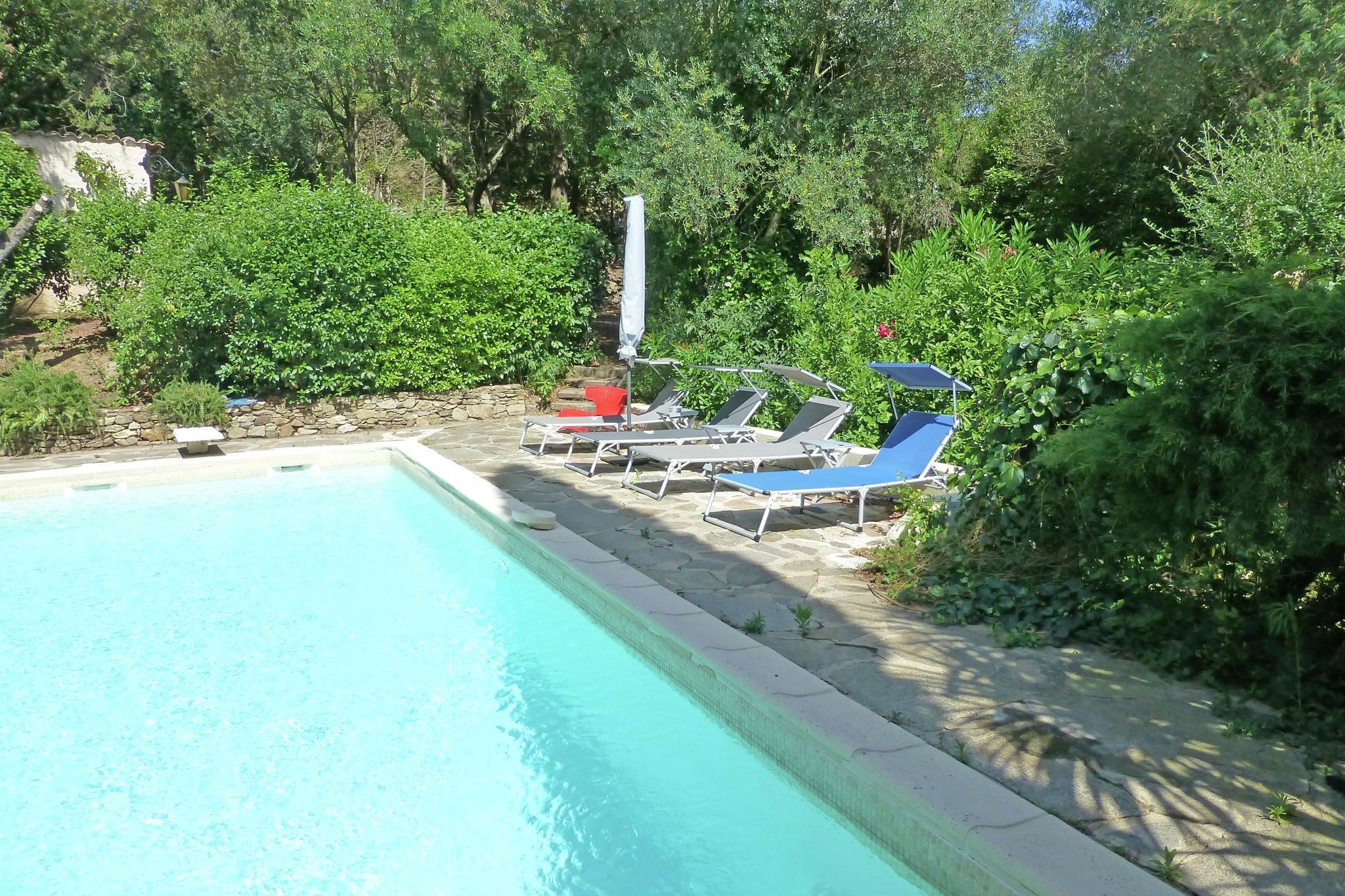vakantiehuis op het platteland in Grimaud met zwembad