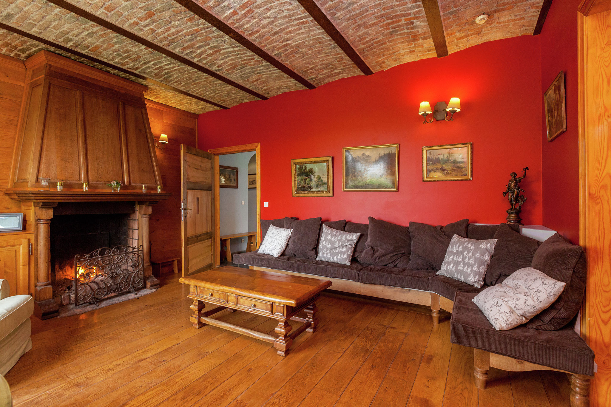 Maison de vacances avec sauna confortable à Saint-Hubert