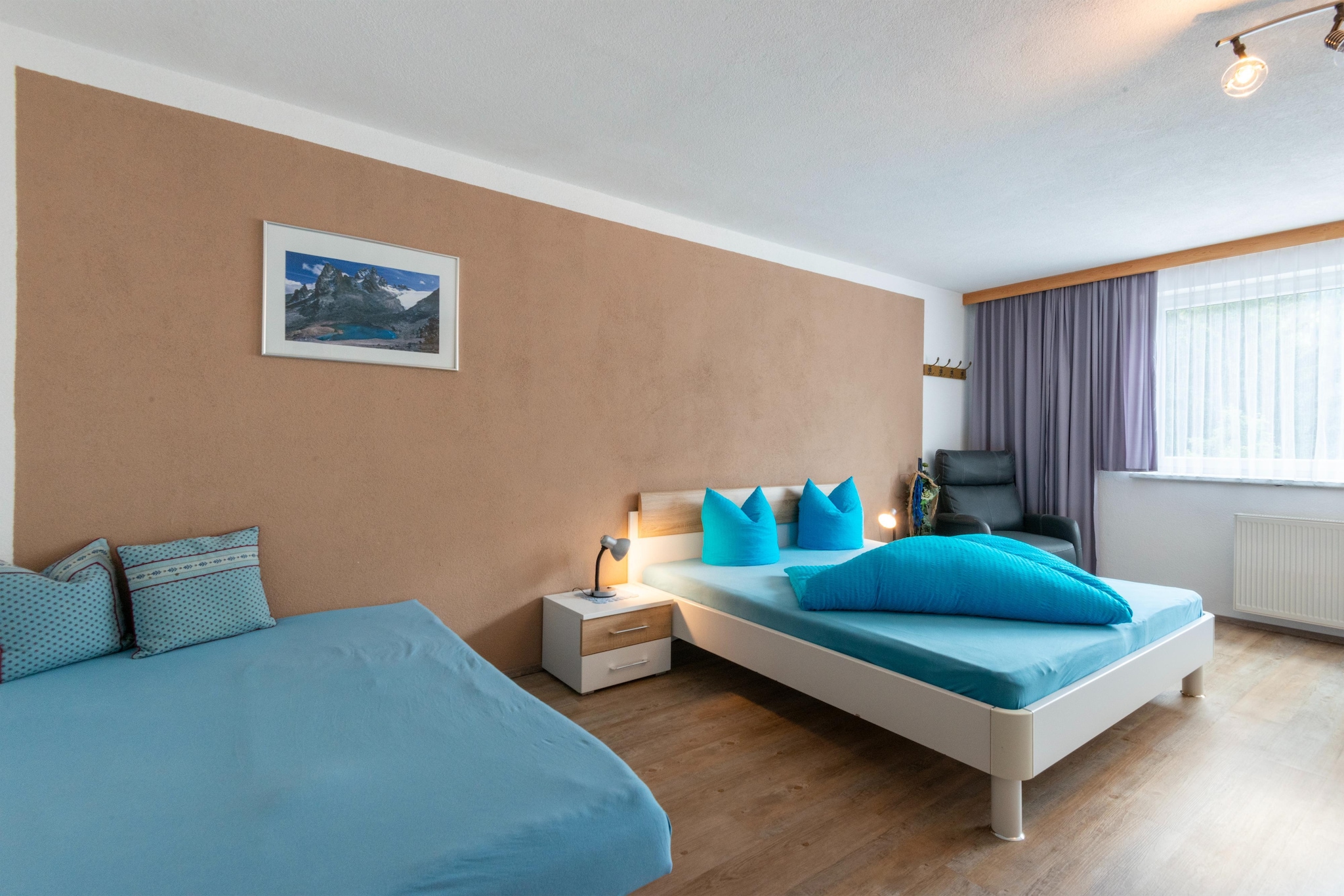 On the 1st floor: (hall, Living room(seating area), Large kitchen(TV(satellite), oven, microwave, dishwasher), bedroom(double bed), bedroom(single sofa bed, double bed), bathroom(bath tub, shower(unit), 2x washbasin), toilet(washbasin))\n\nbalcony, patio, heating(central), parking