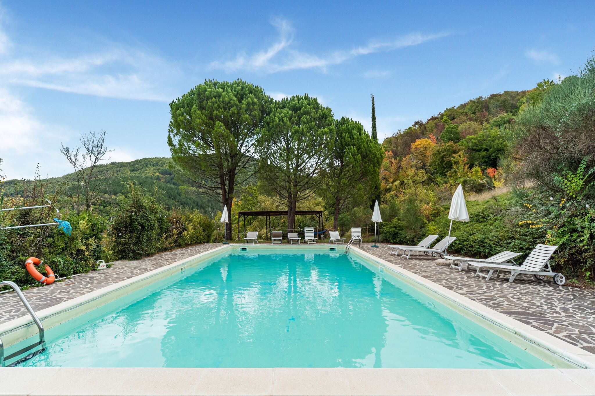 Rustiek appartement bij Assisi met zwembad