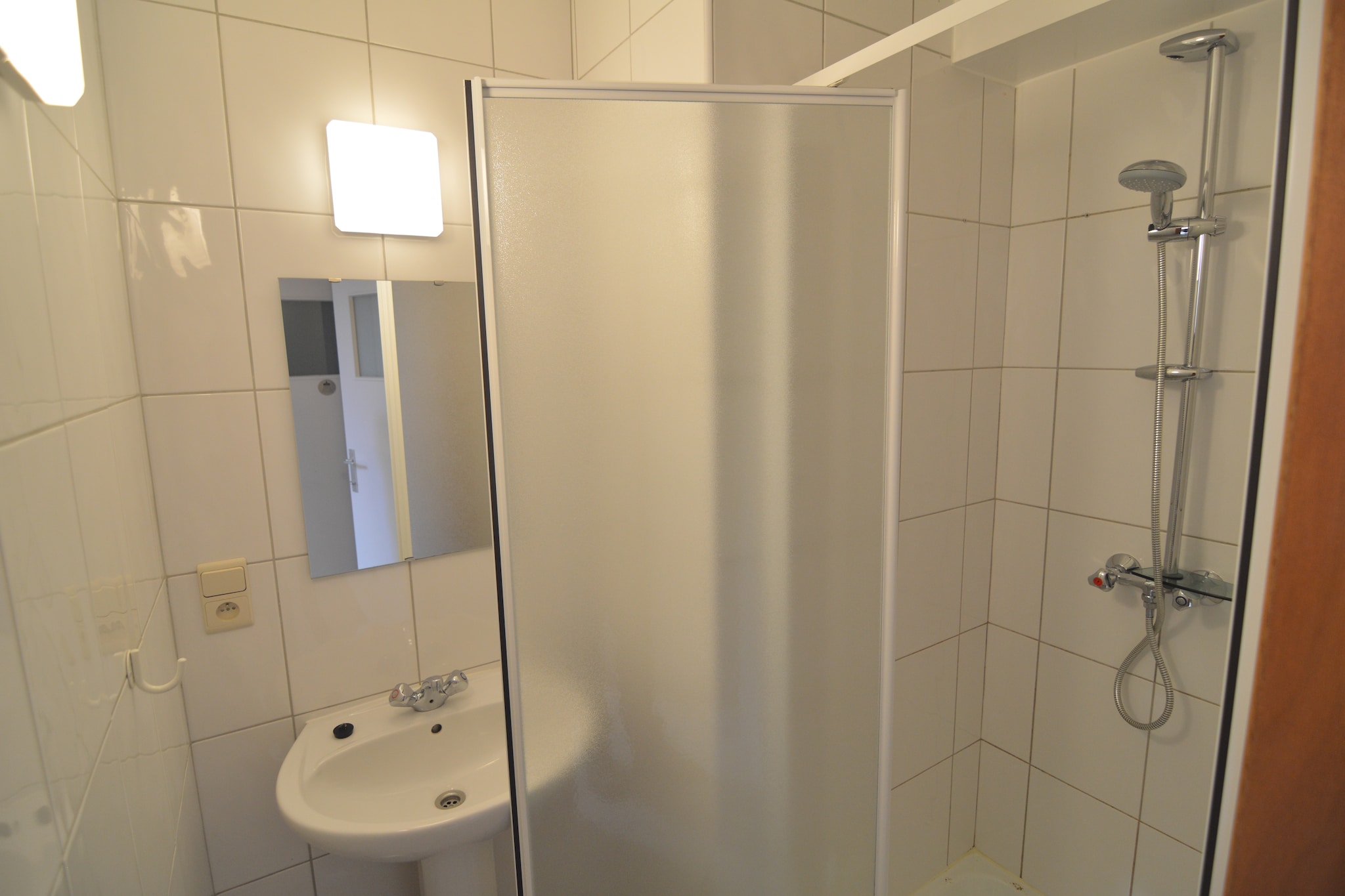 Vakantiehuis La Roche en Ardenne max. 48 personen 2 huisdieren 16 slaapkamers zwembad #24