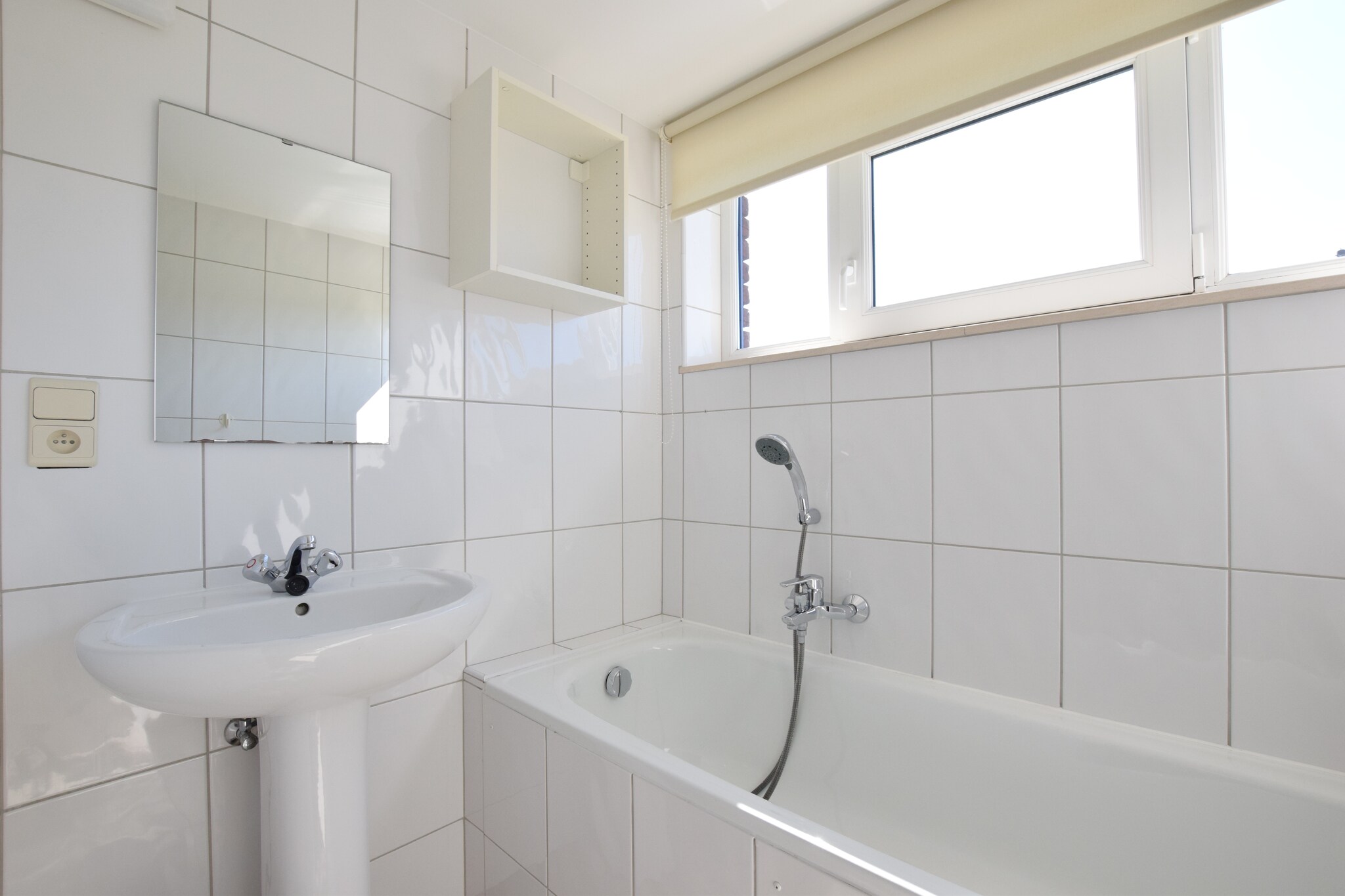 Vakantiehuis La Roche en Ardenne max. 48 personen 2 huisdieren 16 slaapkamers zwembad #23